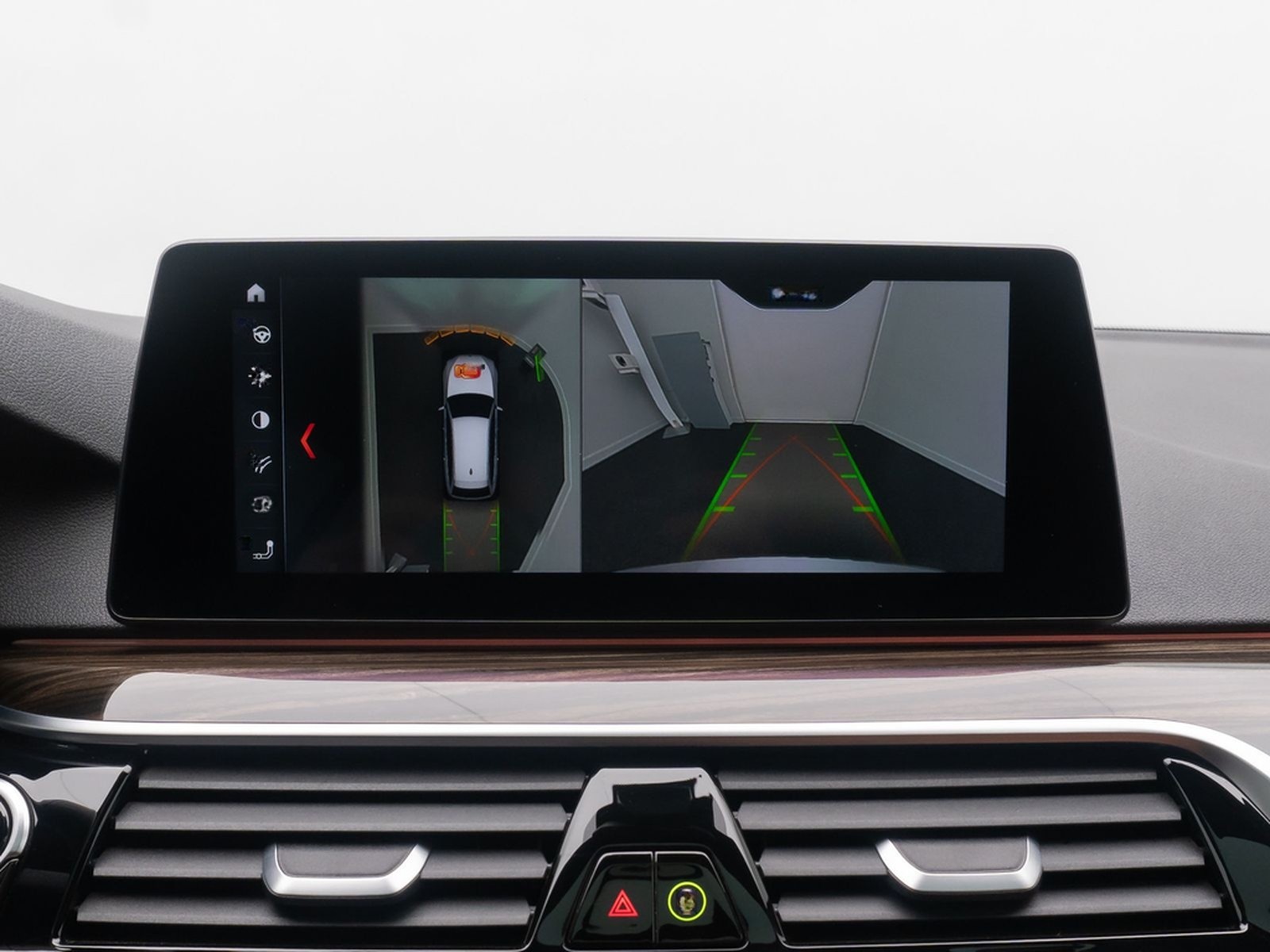 BMW 540d xD SportLine 360°HUD AHK DispKey SoftCl H/K foto 45