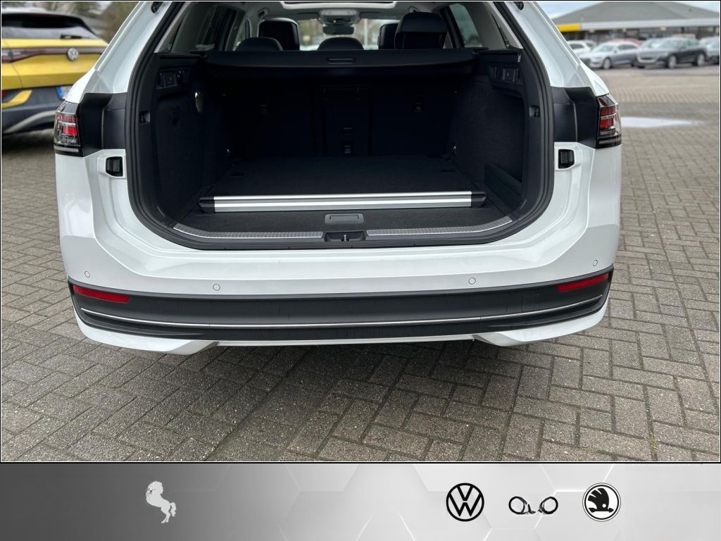 Volkswagen Passat Variant 1.5 e-TSI Business VOLL !! 3300Km foto 8