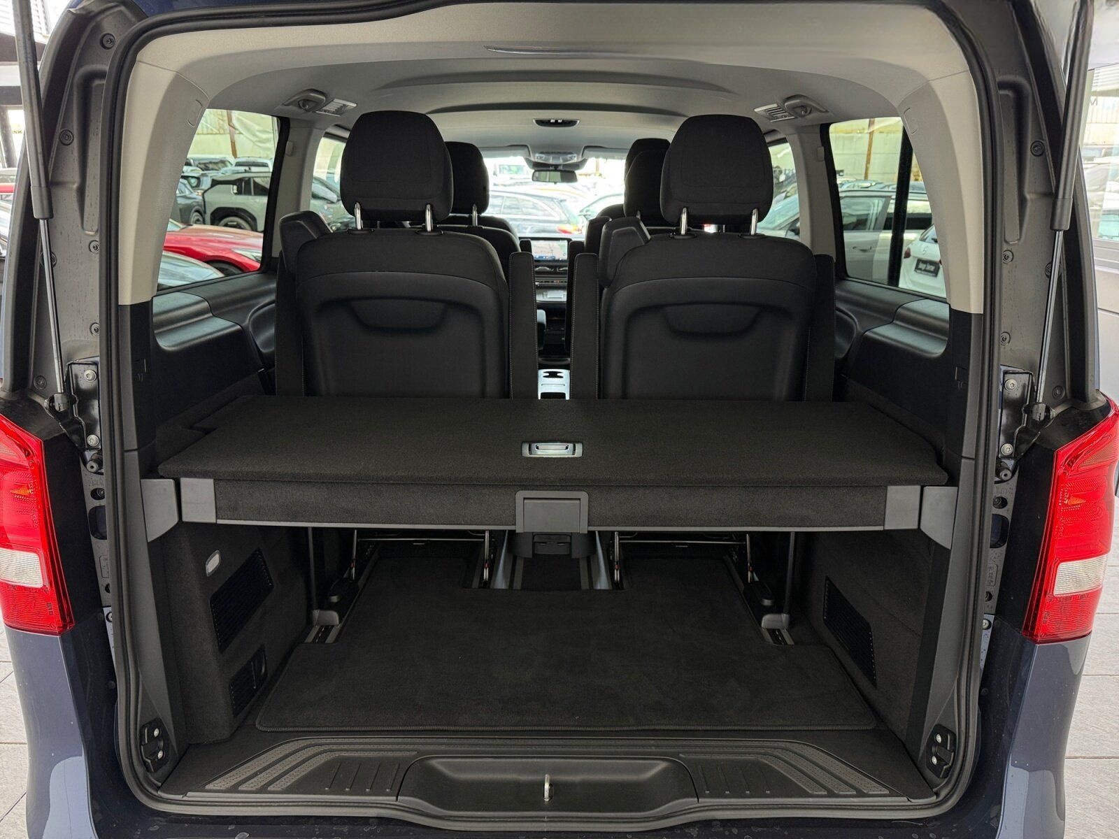 Mercedes-Benz V 250 d Lang 6-Sitze AHK DISTRONIC Lenkradhzg. ! foto 15