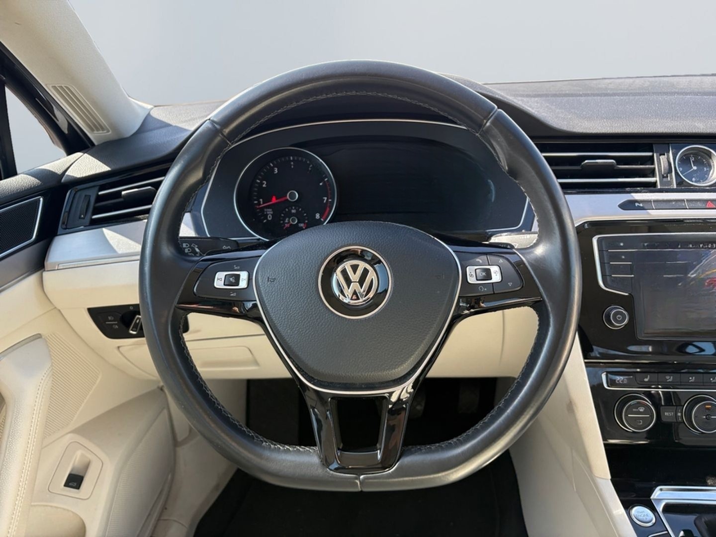 Volkswagen Passat 1.4 TSI DSG Highline *Alcantara*Navi*PDC* foto 13
