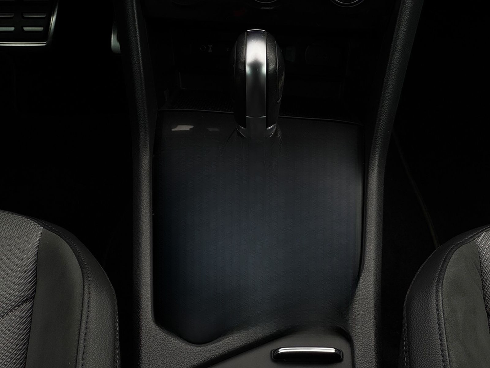 Volkswagen Tiguan 2.0 R-Line 4Motion*DSG*GARANTIE foto 11
