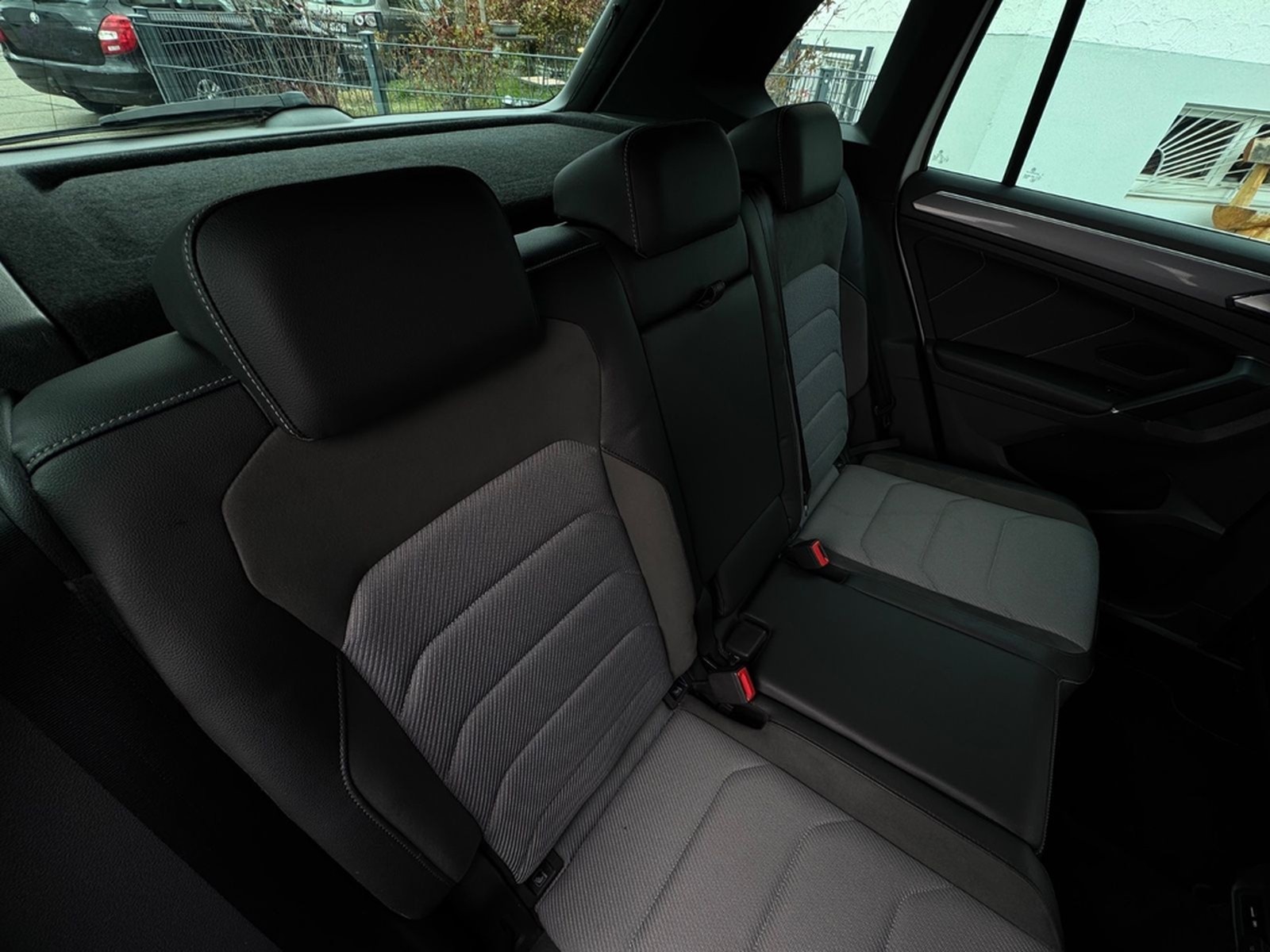 Volkswagen Tiguan 2.0 R-Line 4Motion*DSG*GARANTIE foto 16