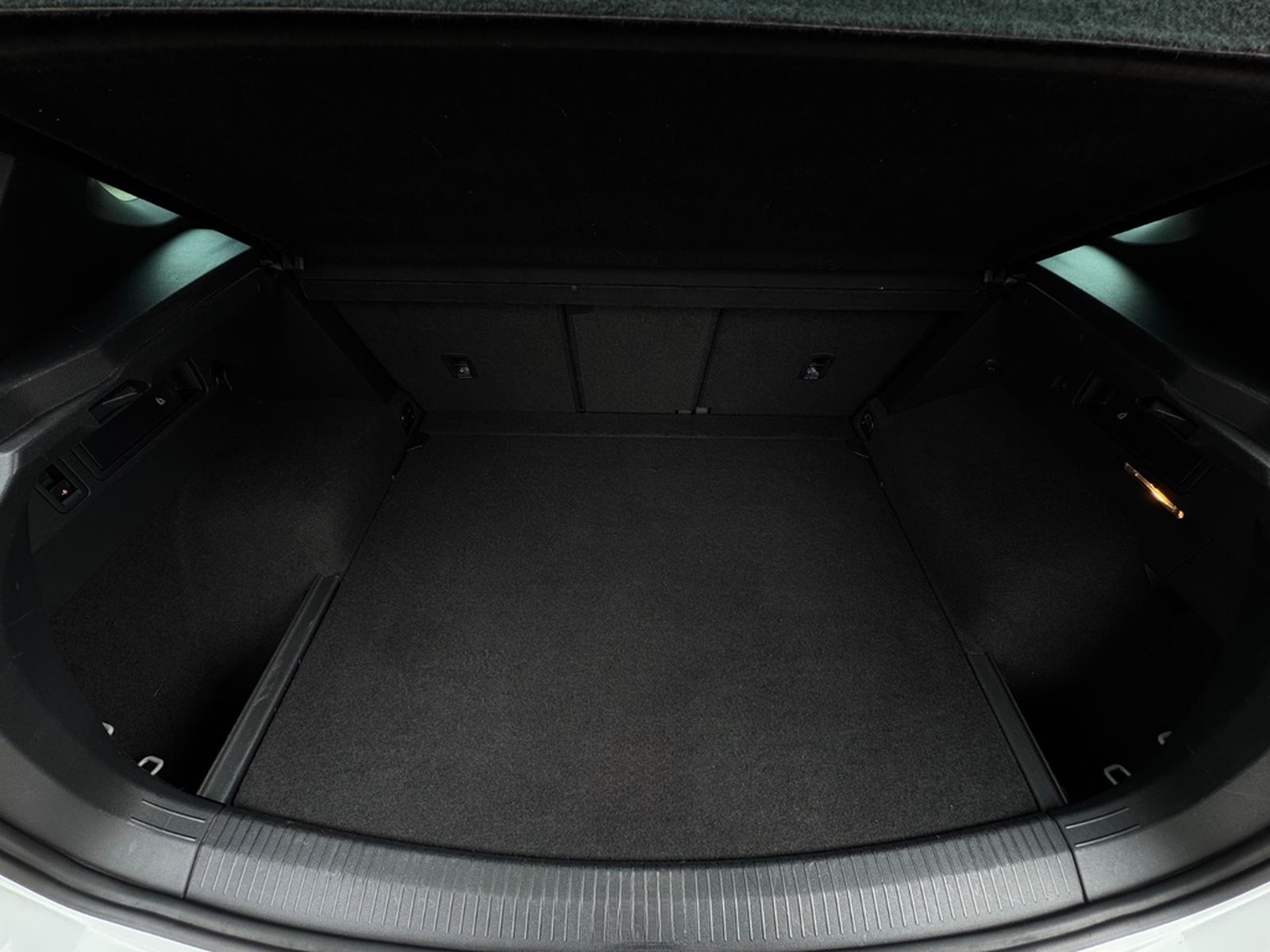 Volkswagen Tiguan 2.0 R-Line 4Motion*DSG*GARANTIE foto 17