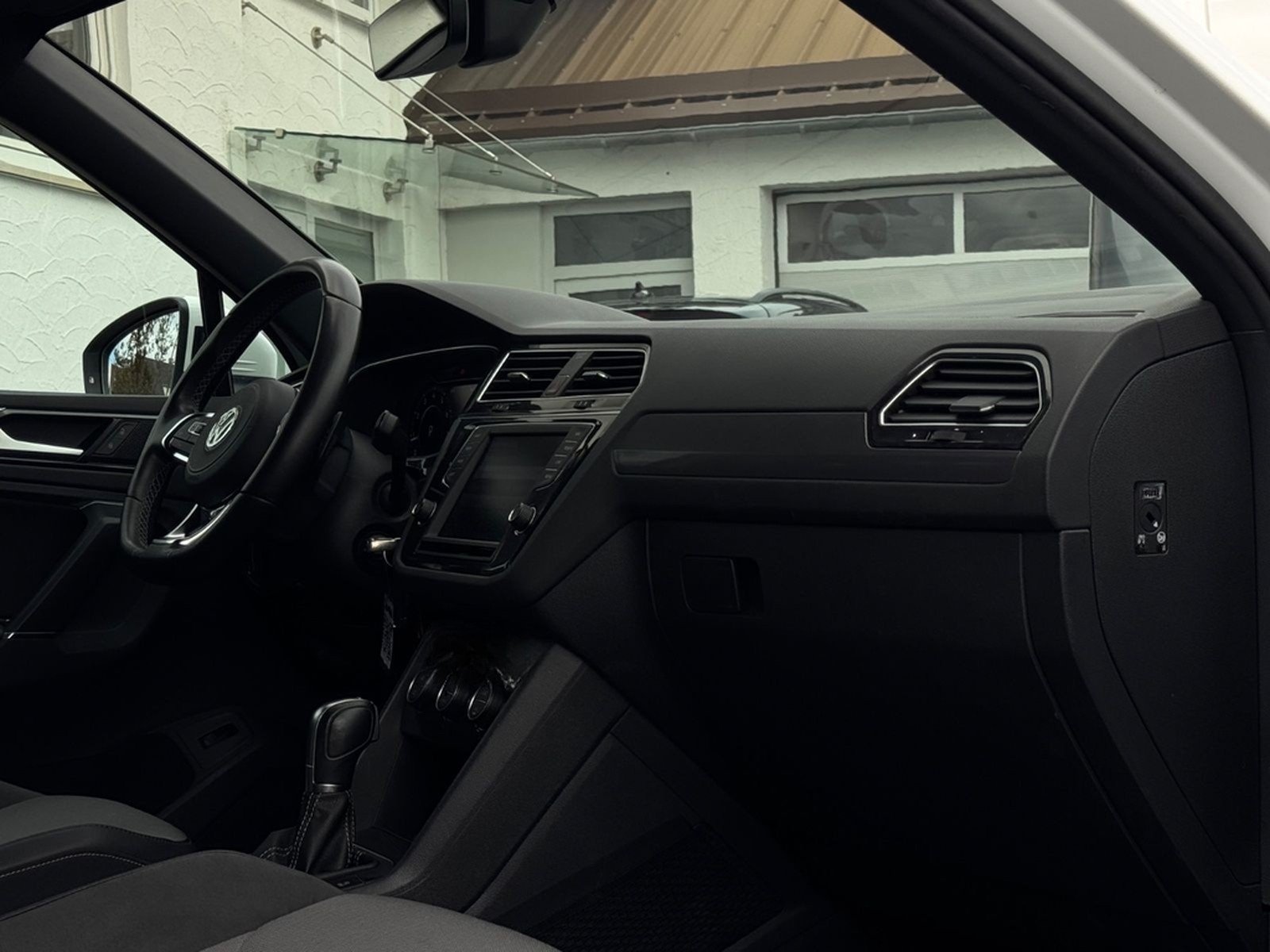 Volkswagen Tiguan 2.0 R-Line 4Motion*DSG*GARANTIE foto 19