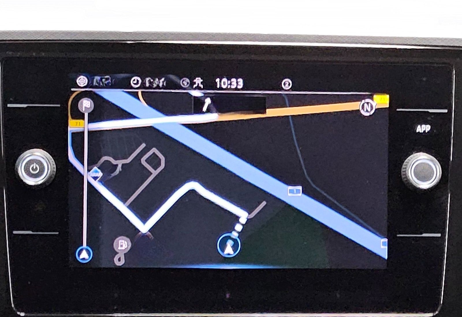 Volkswagen Passat Var. 2.0 TDI Business Navi LED H-K RfK foto 7