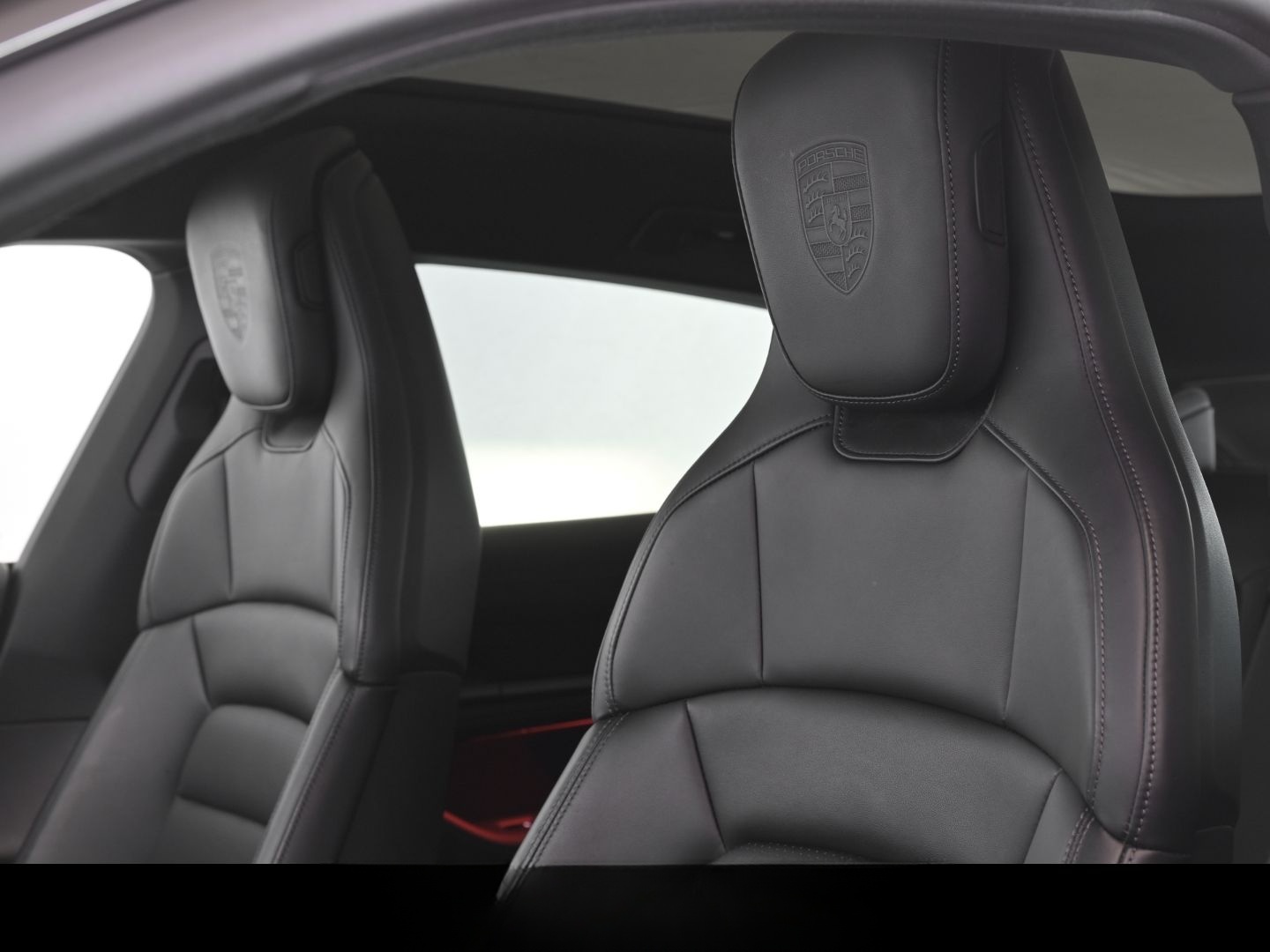 Porsche Taycan 4 Cross Turismo 21'' OFFROAD Beifahrer HD foto 16