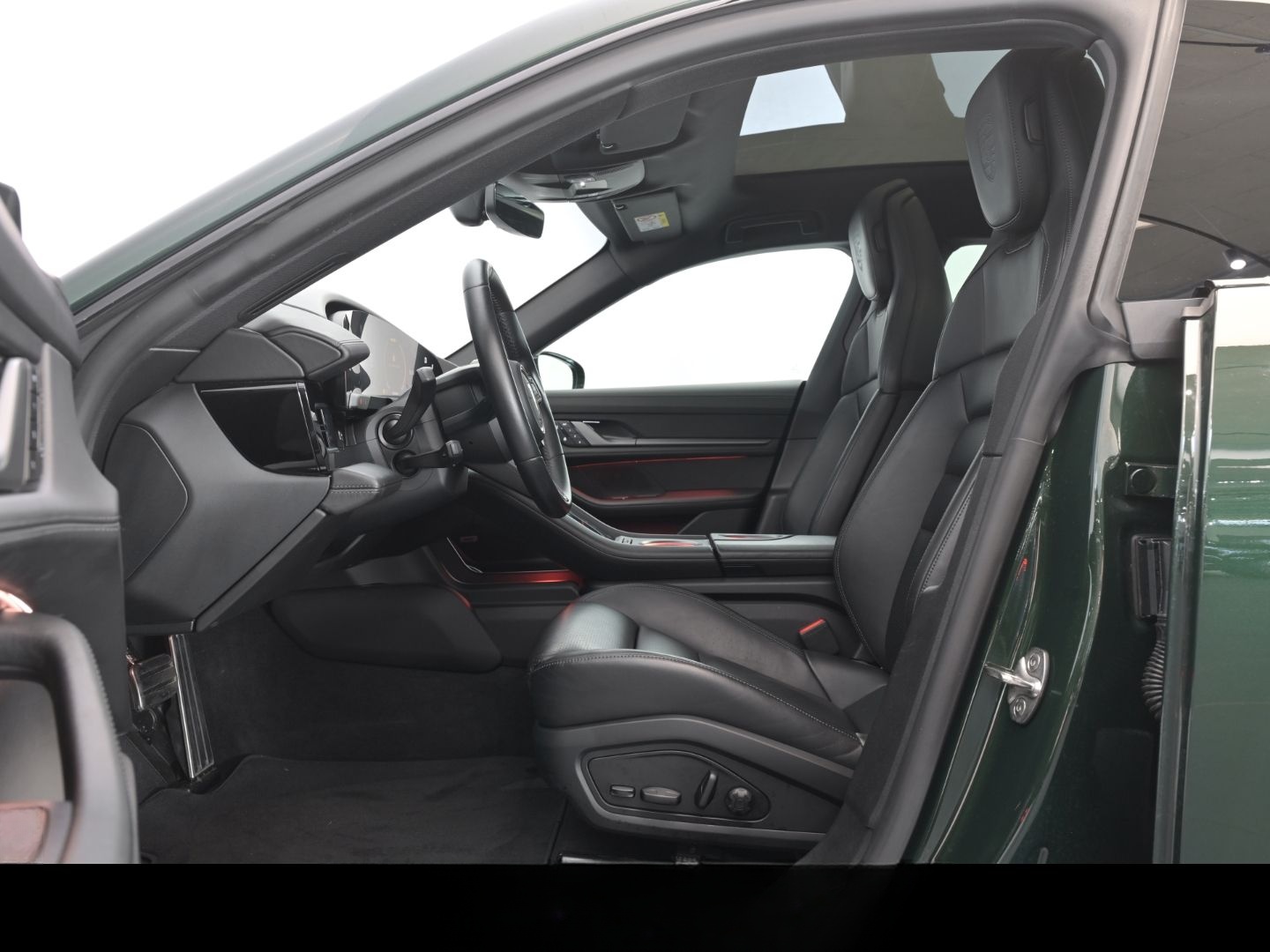 Porsche Taycan 4 Cross Turismo 21'' OFFROAD Beifahrer HD foto 17