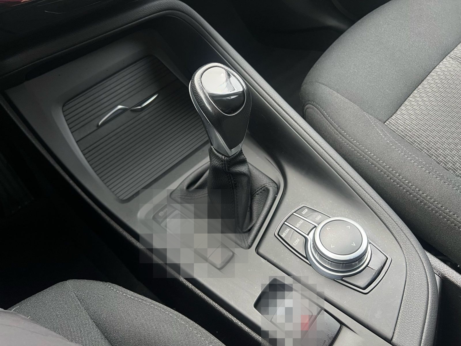 BMW X1 sDrive18i ANHÄNGEKUPPLUNG DAB NAVI UVM. foto 13