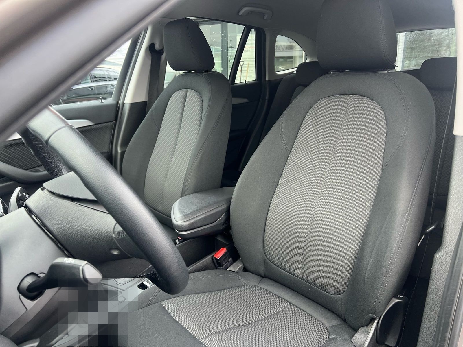 BMW X1 sDrive18i ANHÄNGEKUPPLUNG DAB NAVI UVM. foto 14