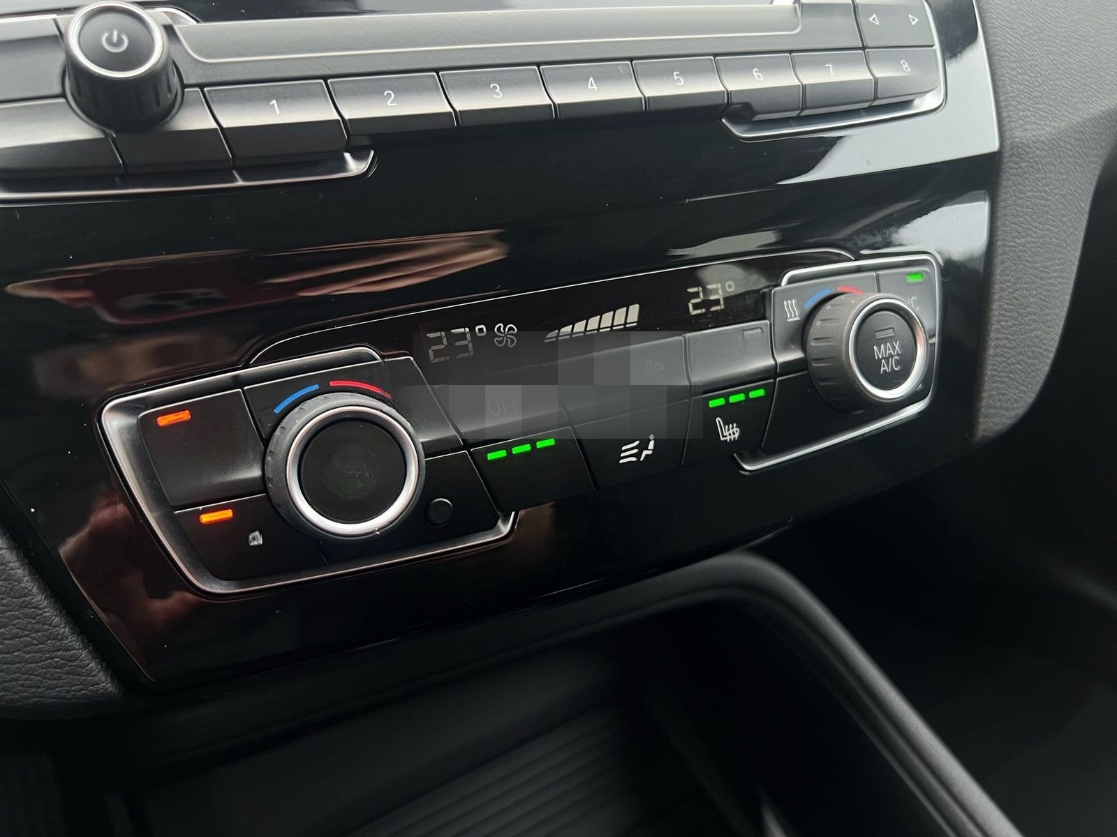 BMW X1 sDrive18i ANHÄNGEKUPPLUNG DAB NAVI UVM. foto 19