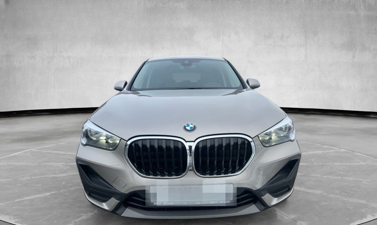 BMW X1 sDrive18i ANHÄNGEKUPPLUNG DAB NAVI UVM. foto 9