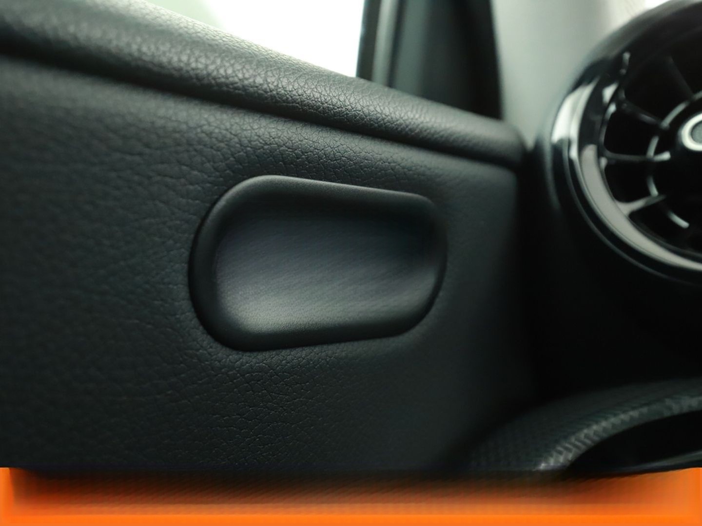 Mercedes-Benz A 200 Aut.*NAVI*PDC*SHZ*TEMPO*KLIMA*MBUX* foto 29