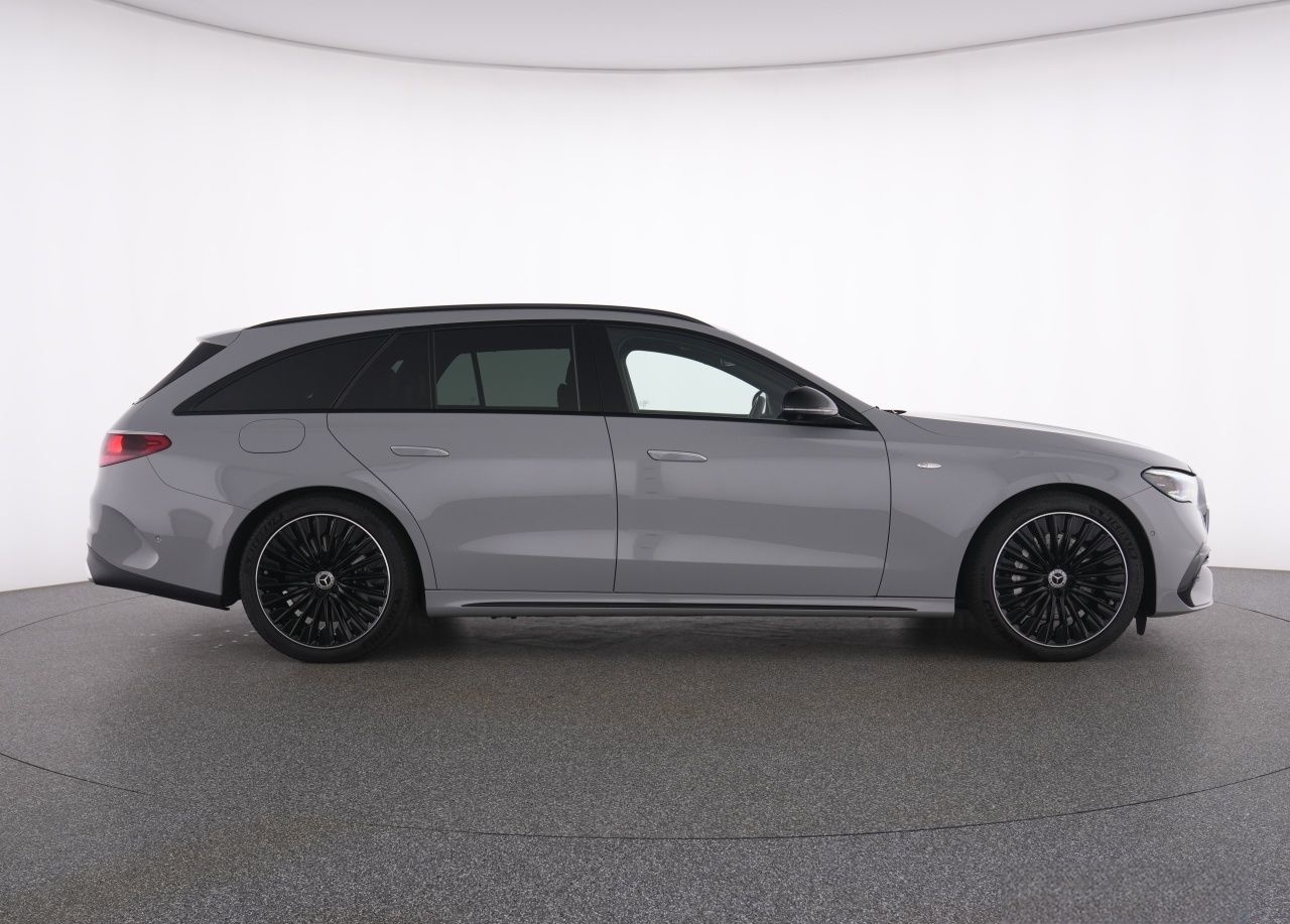 Mercedes-Benz E 300 e T AMG+MBUX+DLight+AHK+Mem+Keyl+Night+20' foto 12