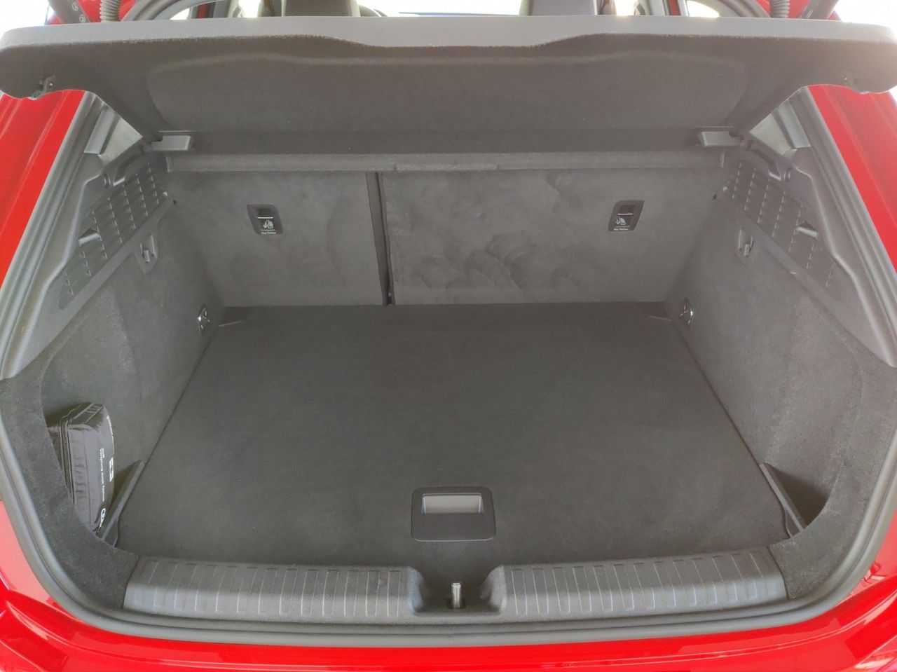 Audi A3 Sportback 35 TFSI S line, ACC, LED, Navi foto 8