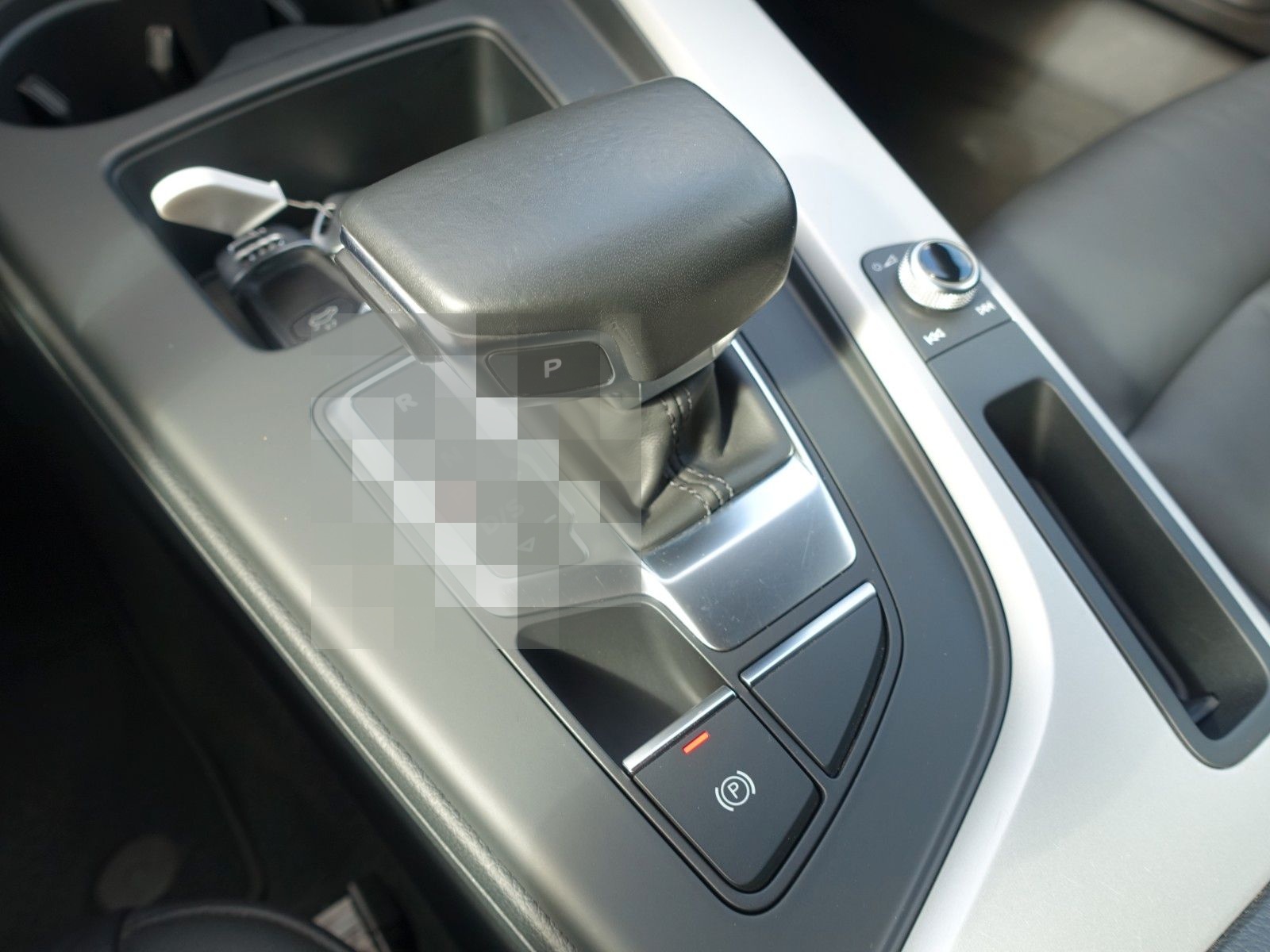 Audi A4 Avant 40 TDI advanced Leder Navi Tempomat AHK foto 21