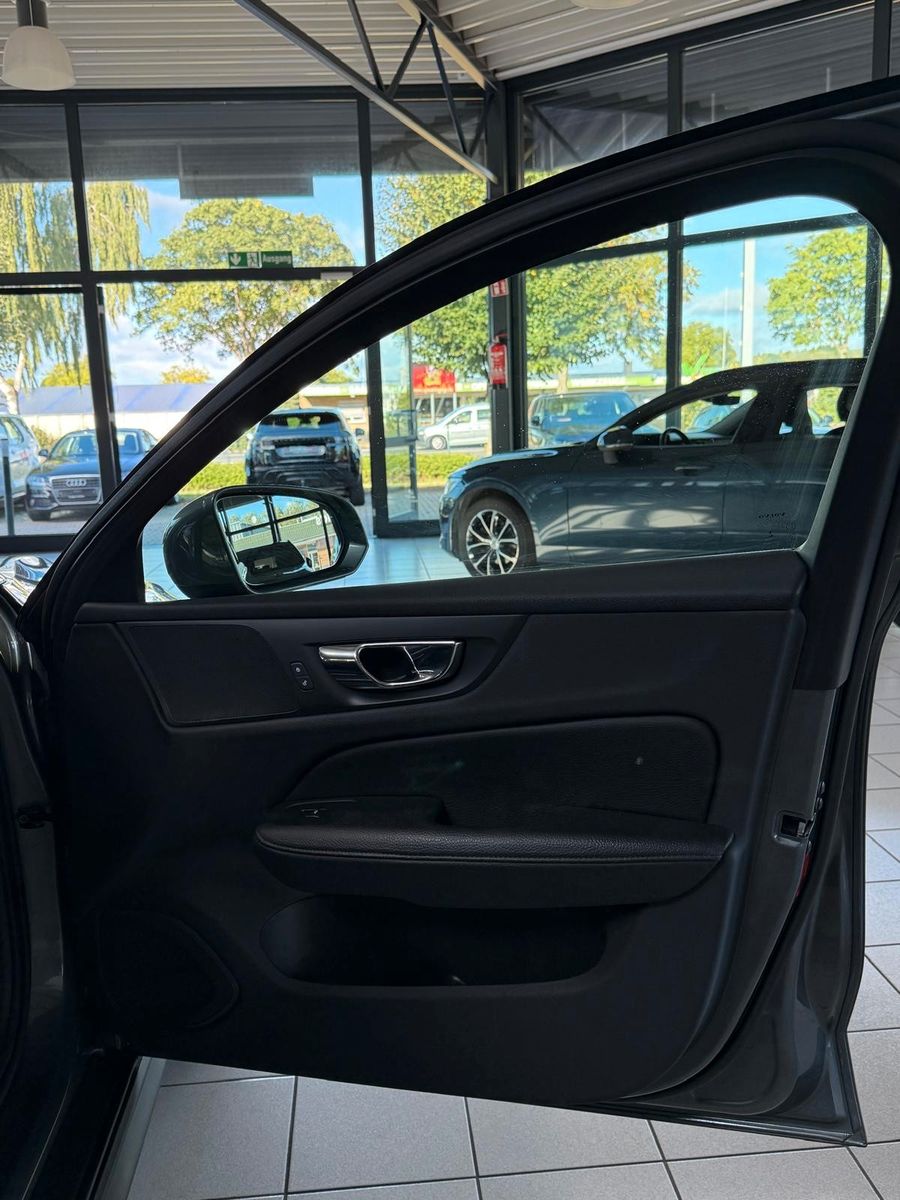 Volvo V60 Cross Country D3 AWD Geartronic Pro foto 24