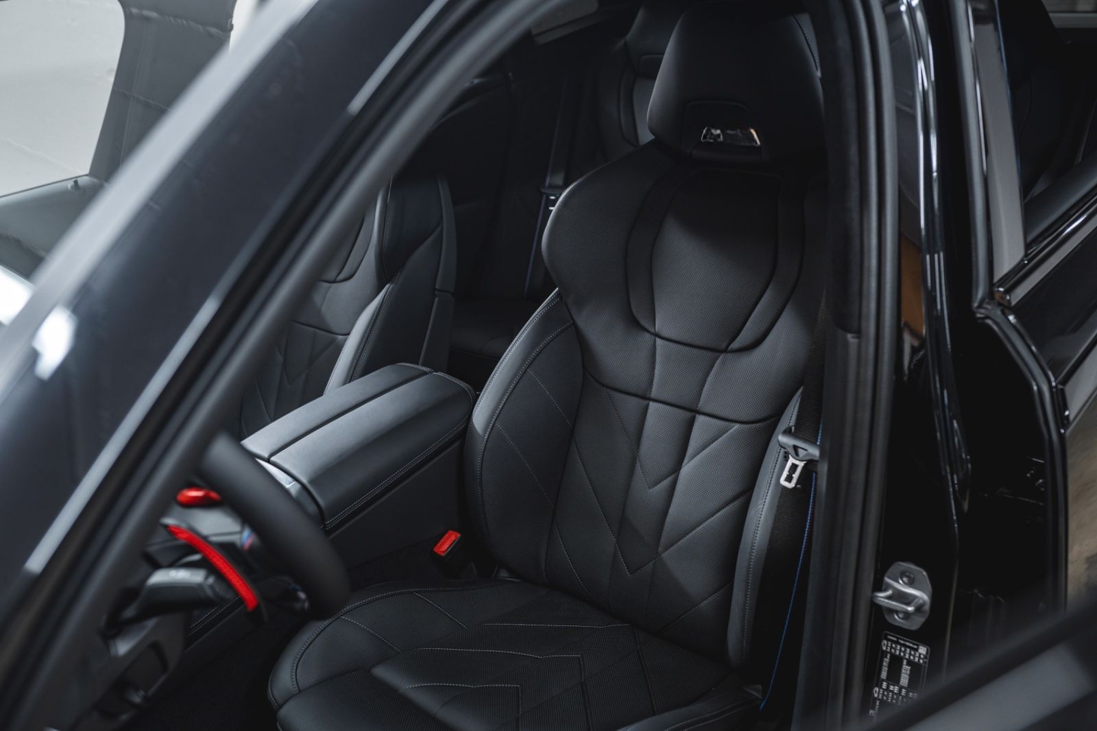 BMW XM NEW SERVICE NEW WHEELS FULL OPTIONS  foto 12