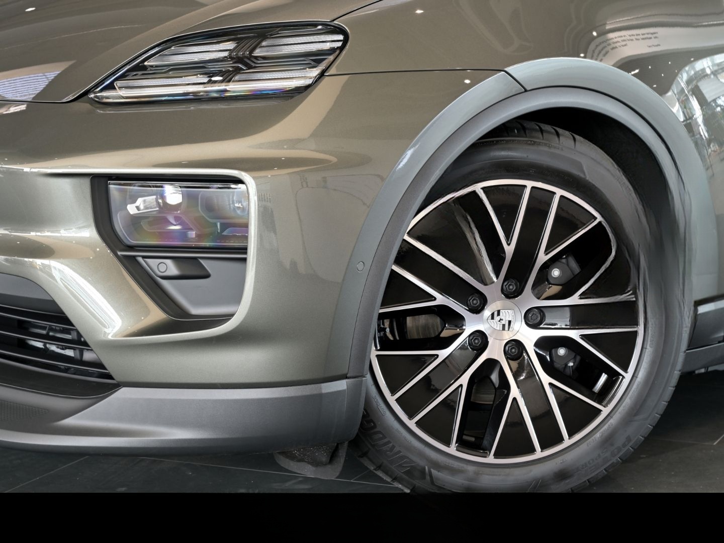 Porsche Macan 4 LUFT PANO BOSE MATRIX Abstandstempostat foto 6