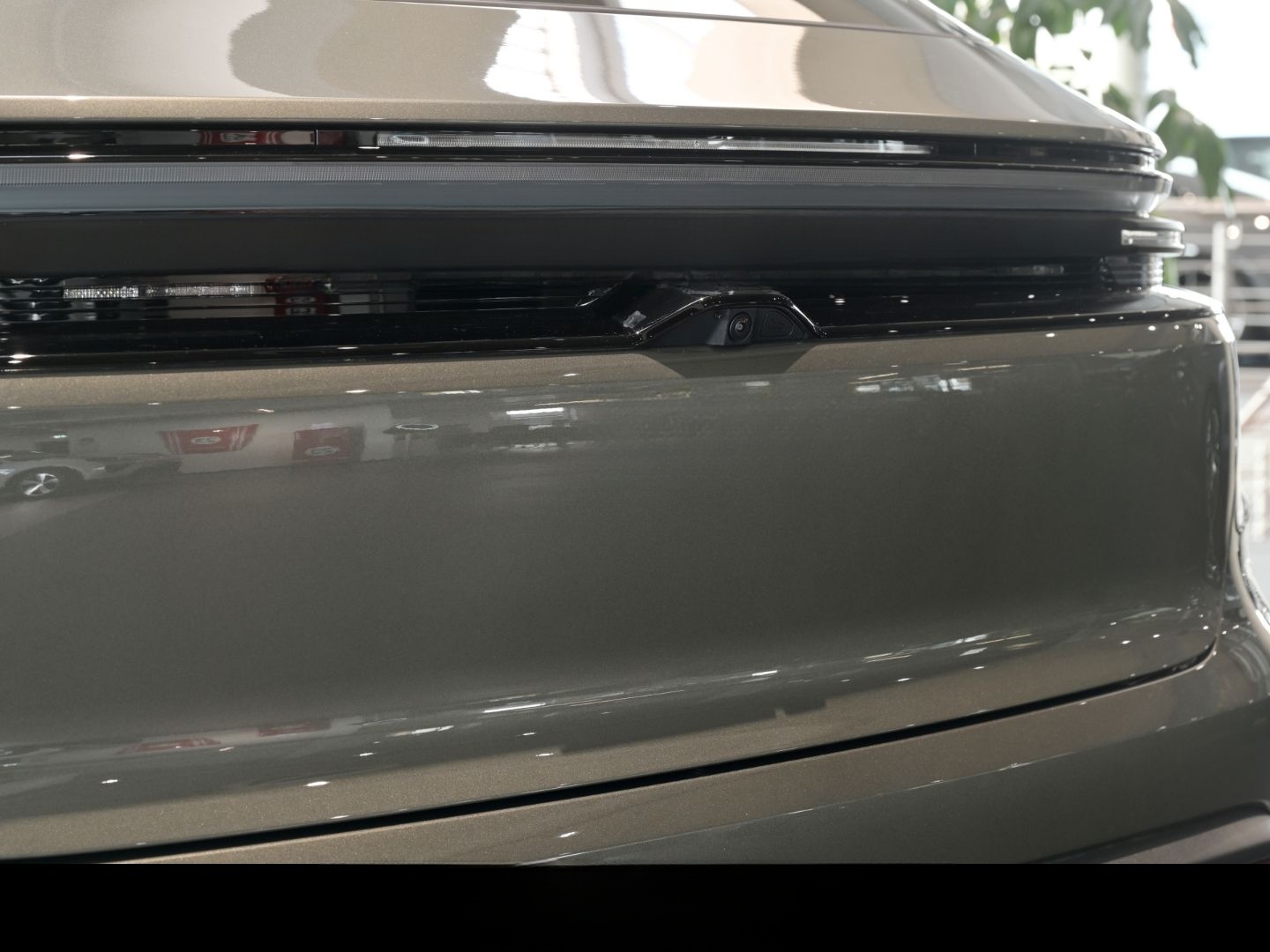 Porsche Macan 4 LUFT PANO BOSE MATRIX Abstandstempostat foto 8