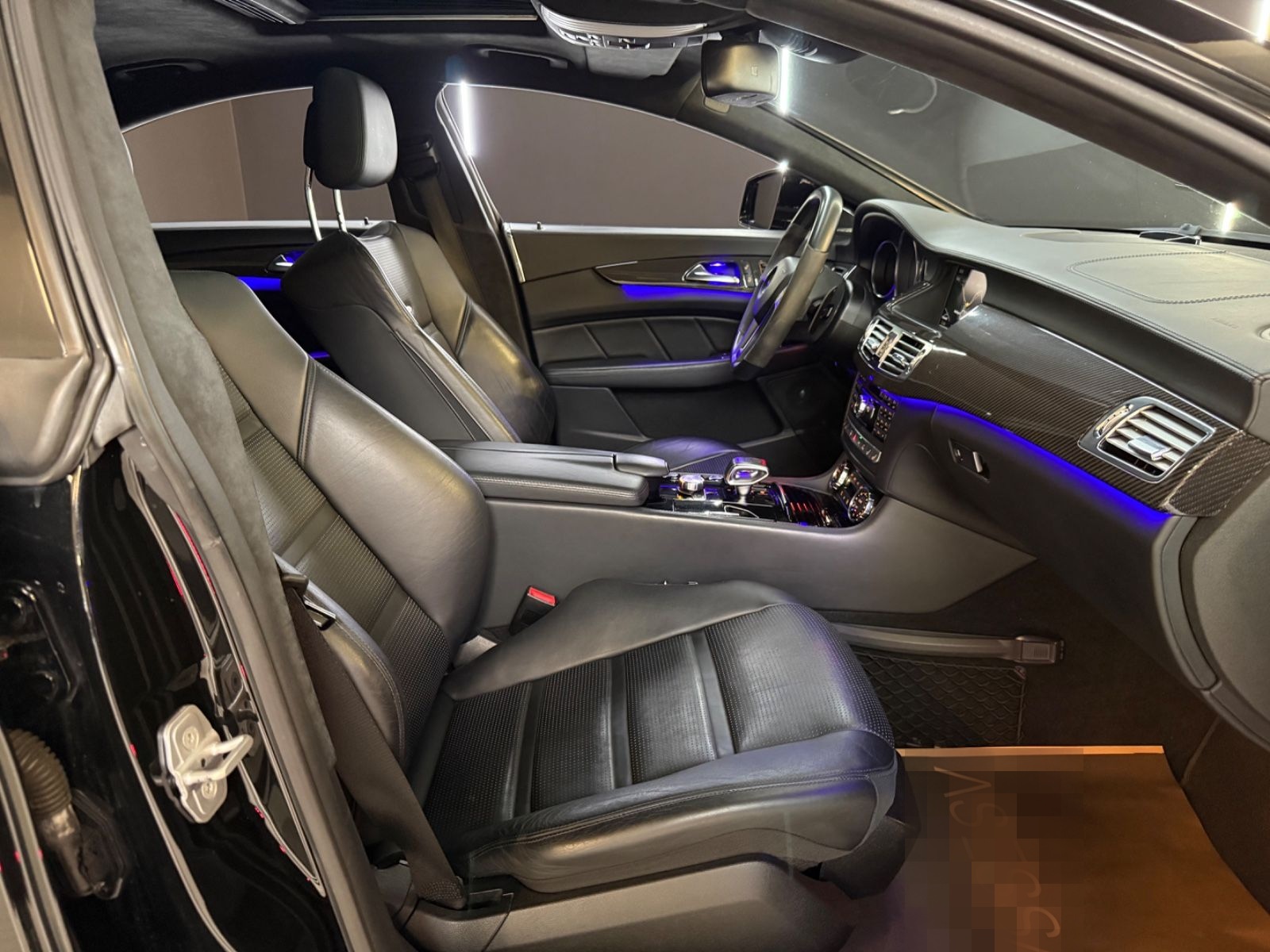 Mercedes-Benz CLS 63 AMG *PERFORMANCE*KAMERA*CARBON*VOLL*19.Z* foto 11