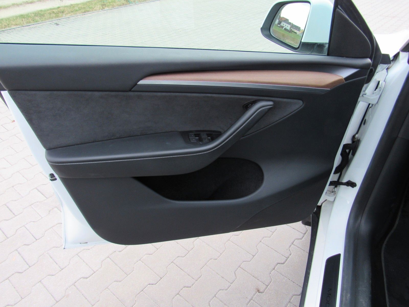 Tesla Model Y Performance Dual, AHK, SOH 92,0%, Grünh. foto 17