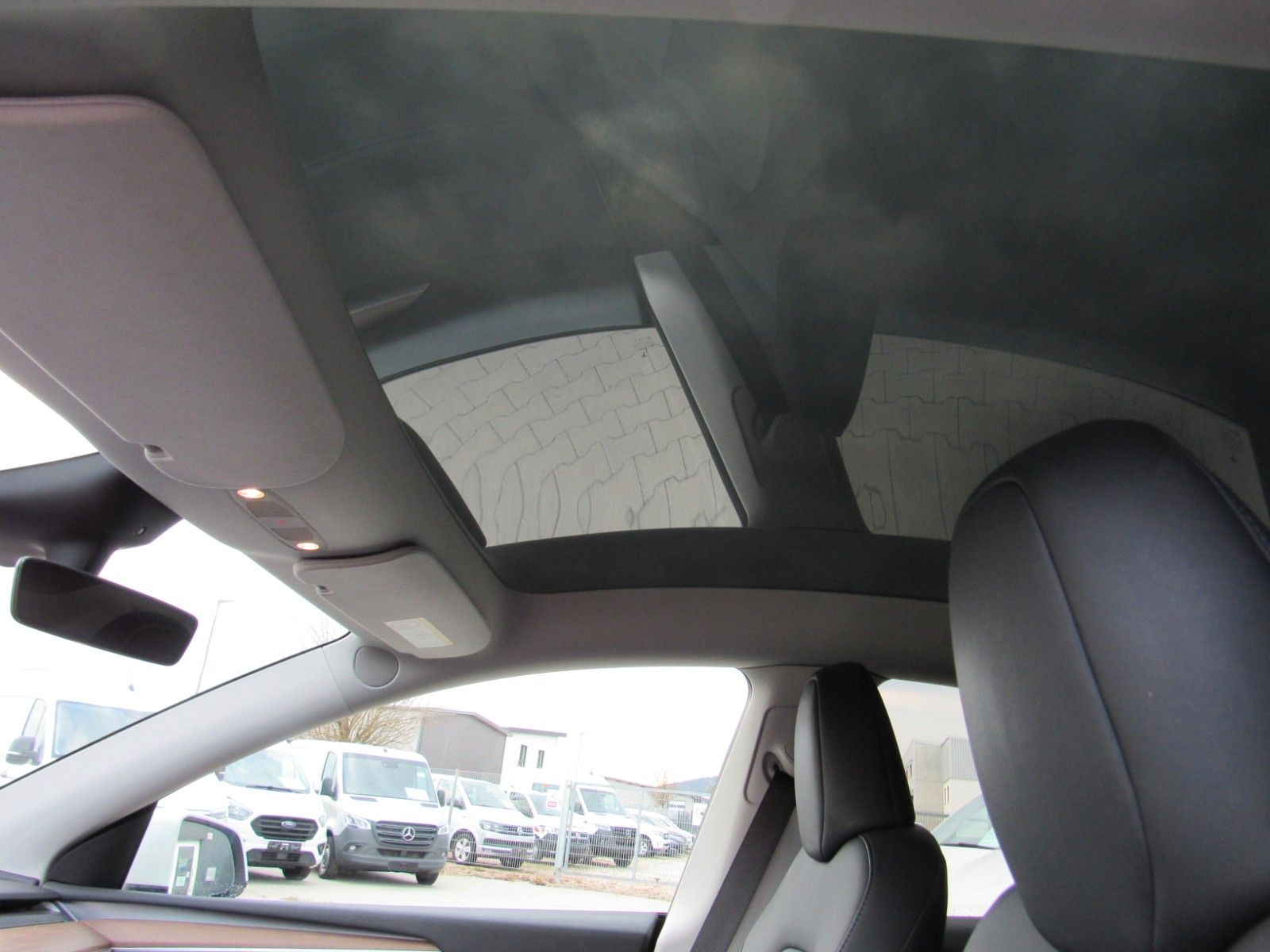 Tesla Model Y Performance Dual, AHK, SOH 92,0%, Grünh. foto 23