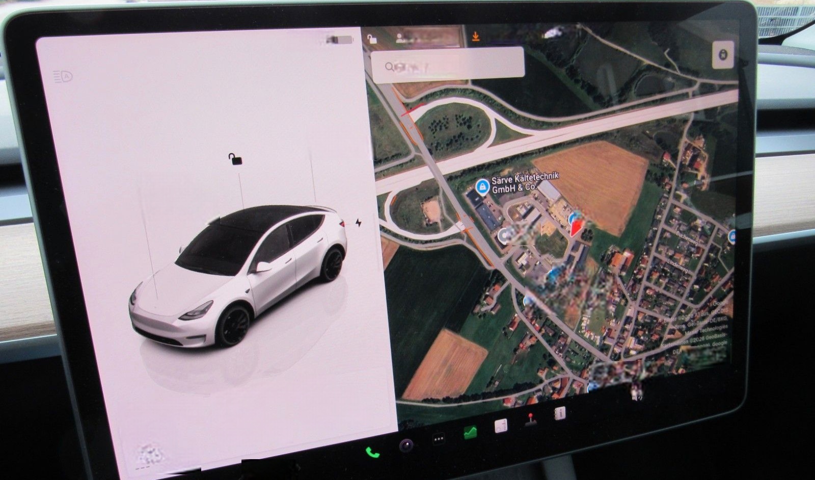 Tesla Model Y Performance Dual, AHK, SOH 92,0%, Grünh. foto 24