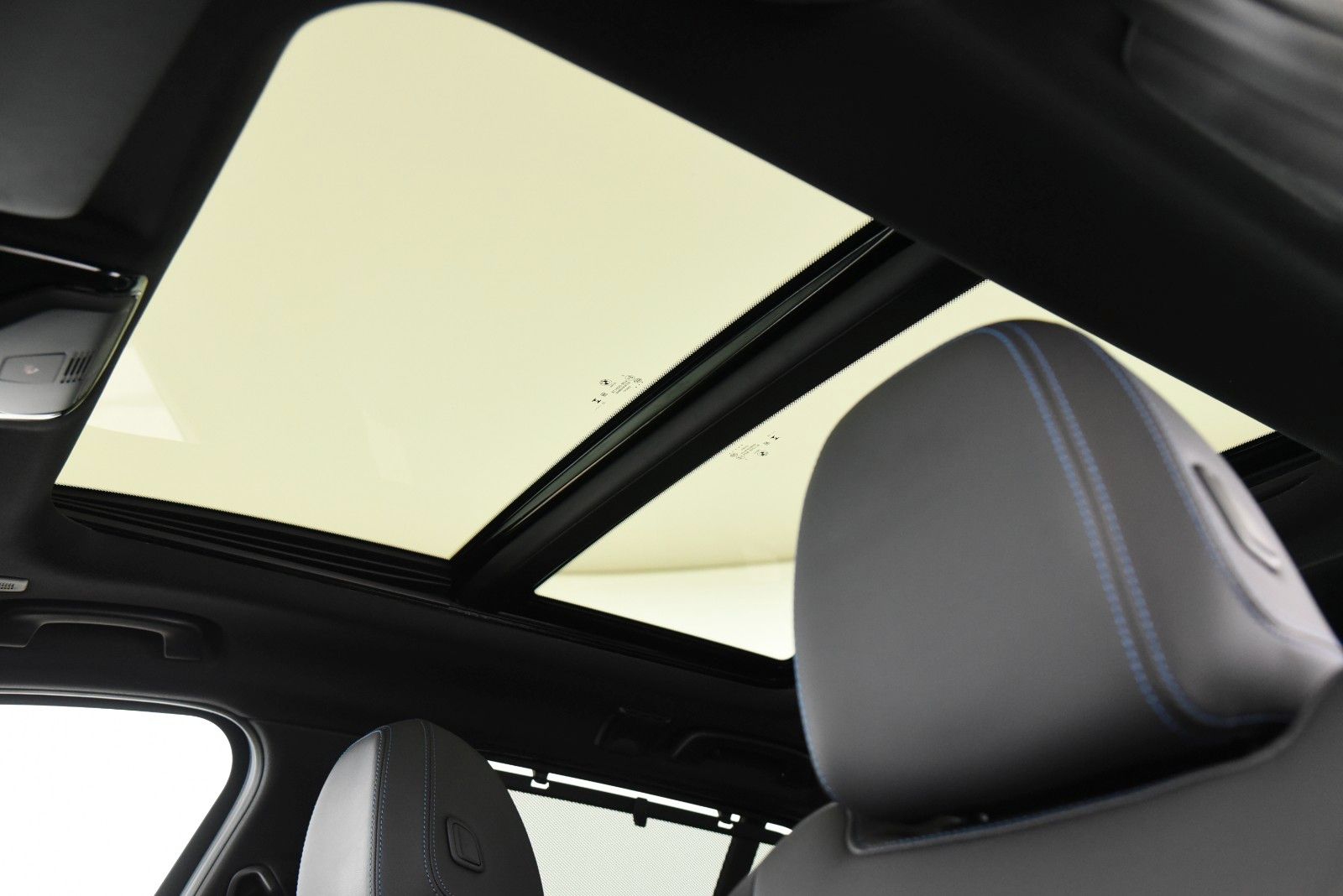 BMW 320d Touring xDrive M Sport ACC Pano LED AHK H&K foto 19