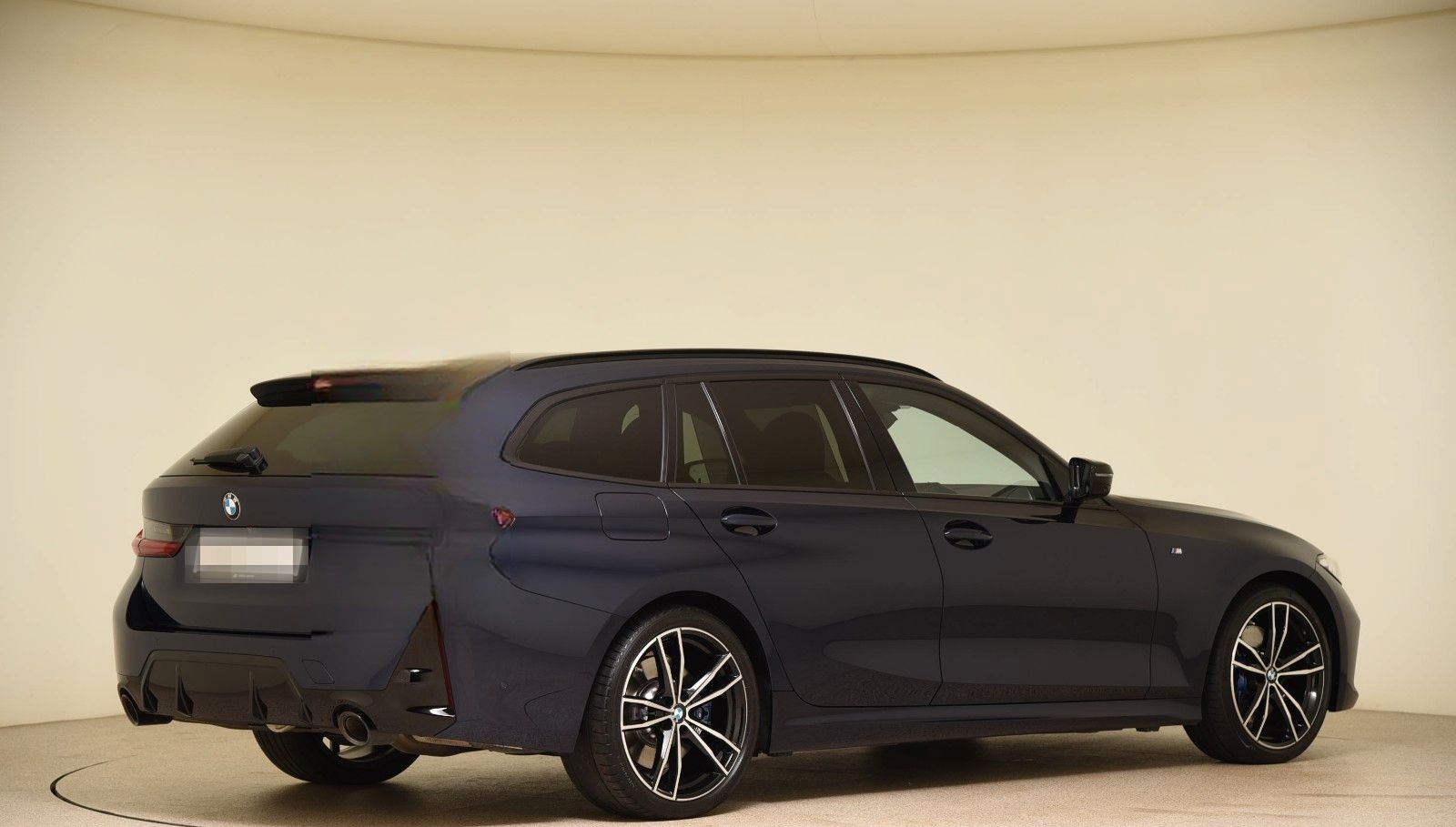 BMW 320d Touring xDrive M Sport ACC Pano LED AHK H&K foto 3
