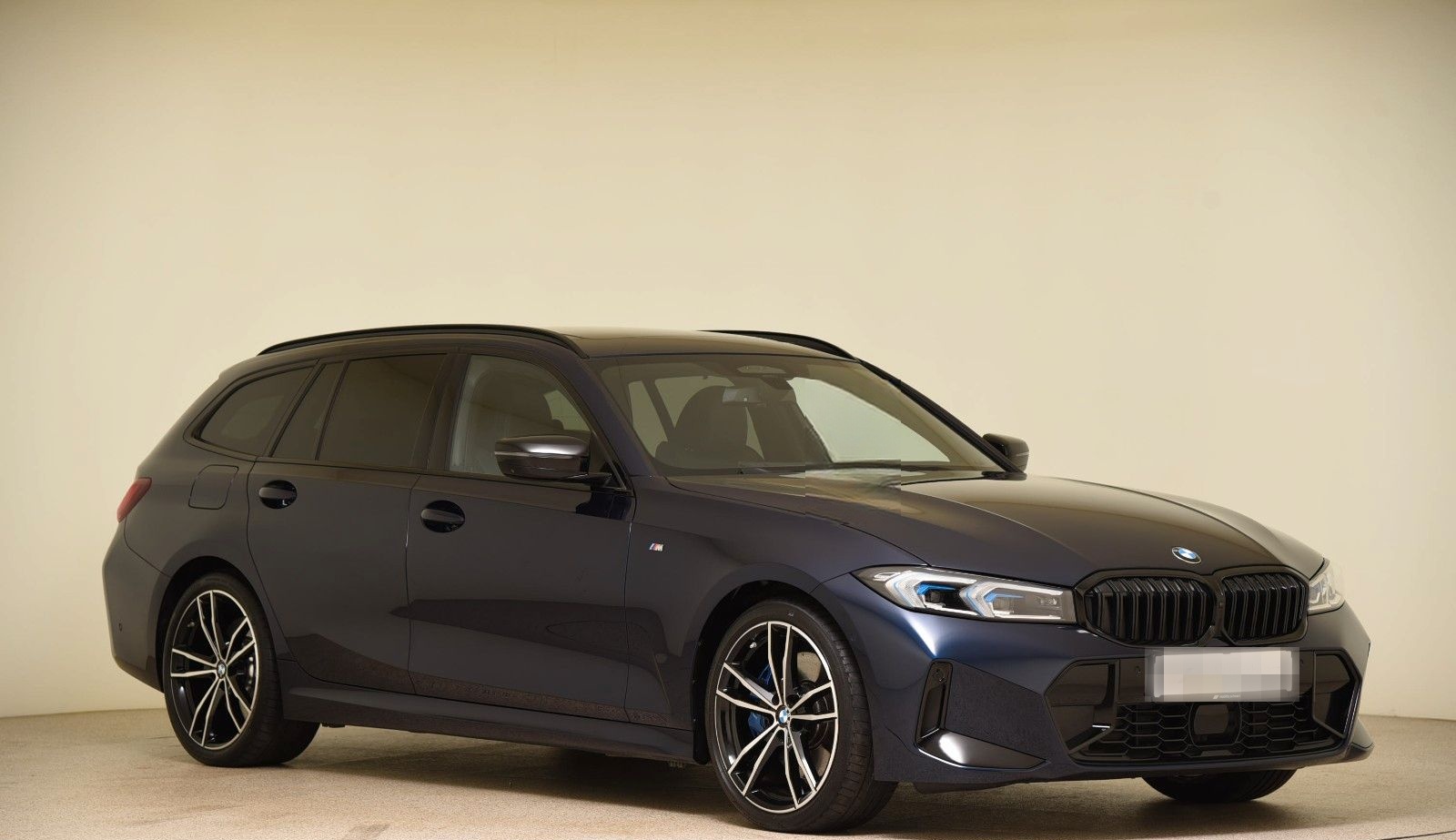BMW 320d Touring xDrive M Sport ACC Pano LED AHK H&K foto 4