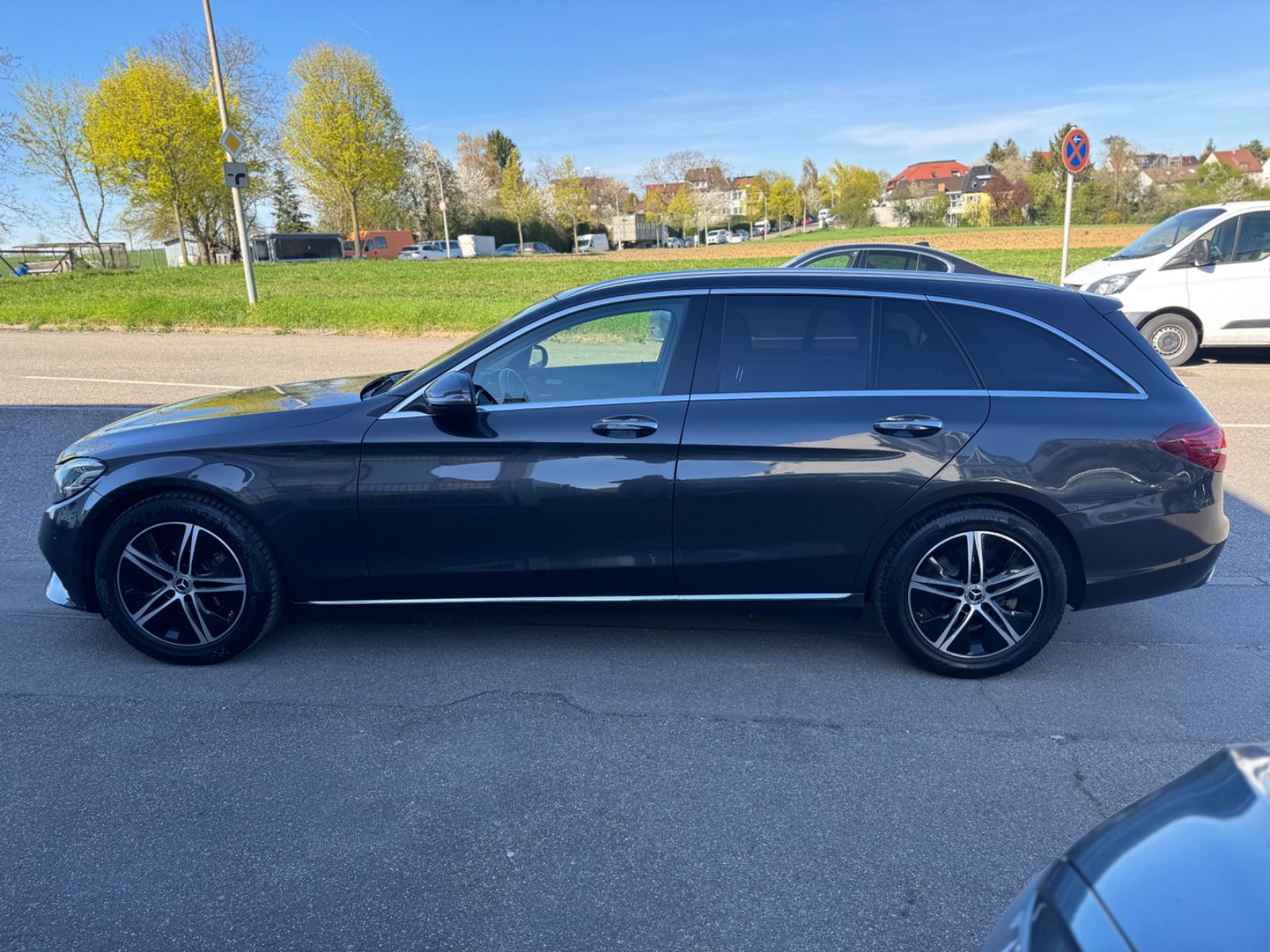 Mercedes-Benz C 220 d T-Modell Avantgarde Navi LED Kamera ACC foto 3