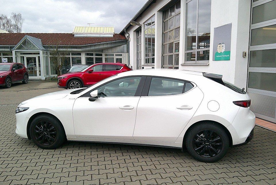 Mazda 3 SKYACTIV X 180 AT Selection BOSE/NAVI/AHK foto 2