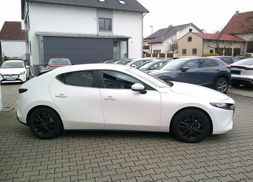 Mazda 3 SKYACTIV X 180 AT Selection BOSE/NAVI/AHK foto 4