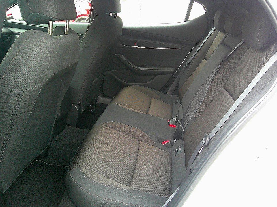 Mazda 3 SKYACTIV X 180 AT Selection BOSE/NAVI/AHK foto 9