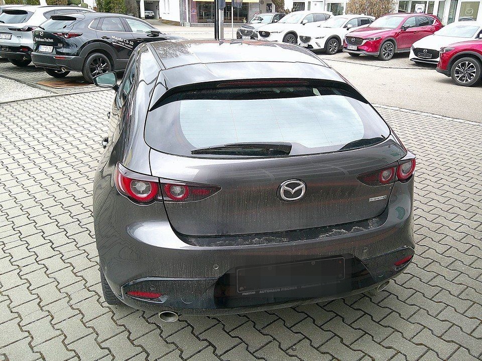 Mazda 3 SKYACTIV X 186 Exclusive NAVI/KAMERA/HUD/WKR foto 3