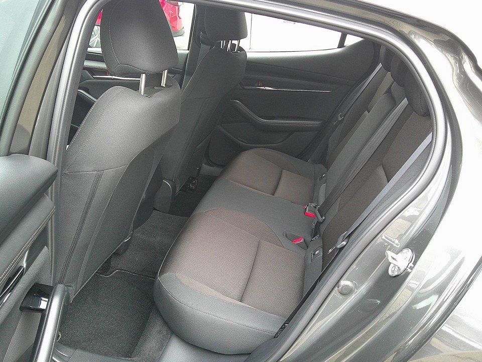 Mazda 3 SKYACTIV X 186 Exclusive NAVI/KAMERA/HUD/WKR foto 9