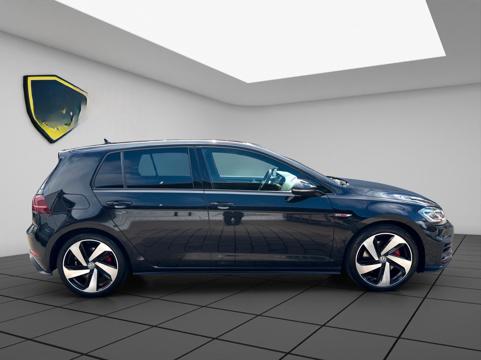 Volkswagen Golf VII Lim. GTI DSG AHK ACC NAVI LED PANO foto 4