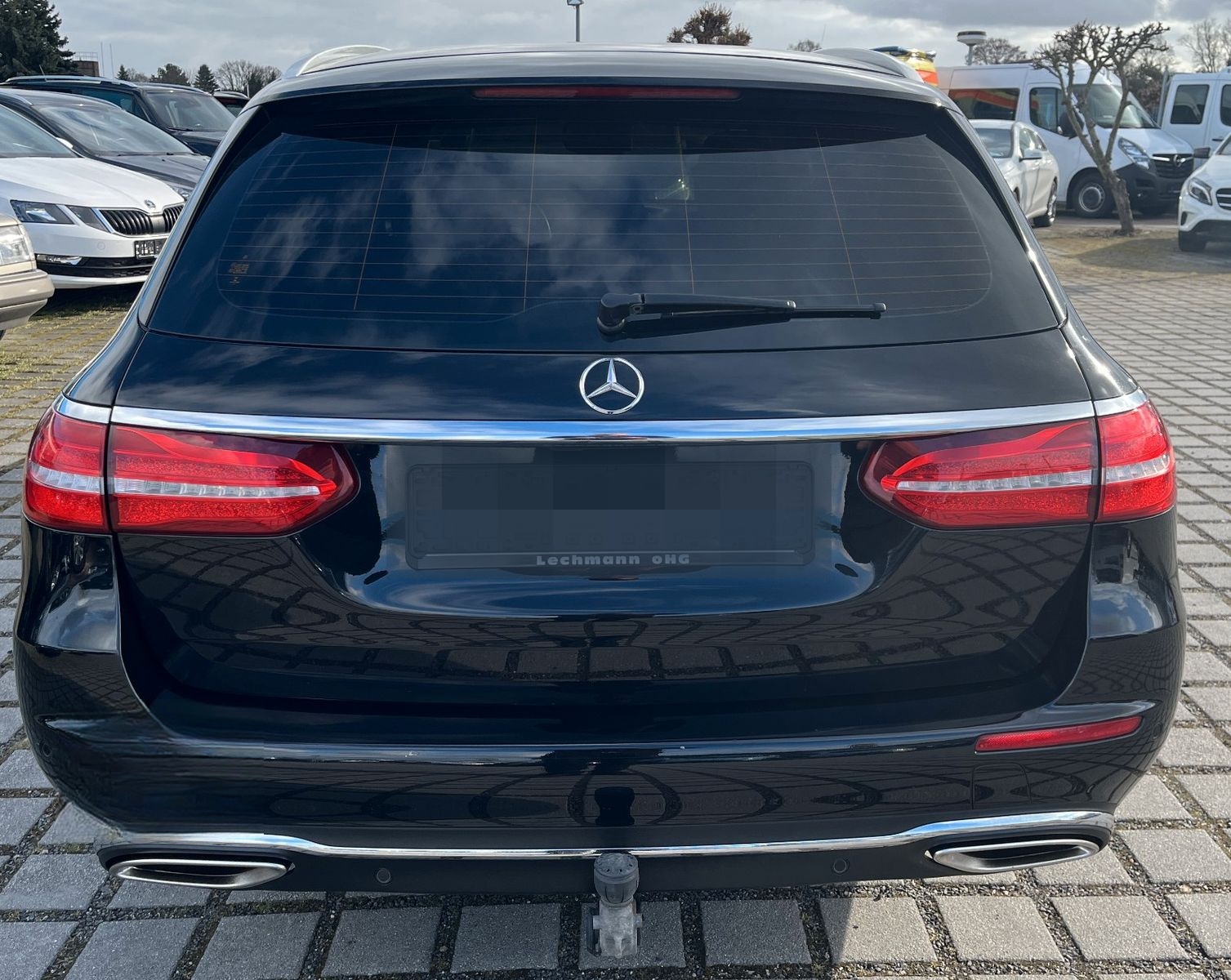 Mercedes-Benz E 200 T Avantgarde Multibeam|AHK|RFK|Park. foto 6