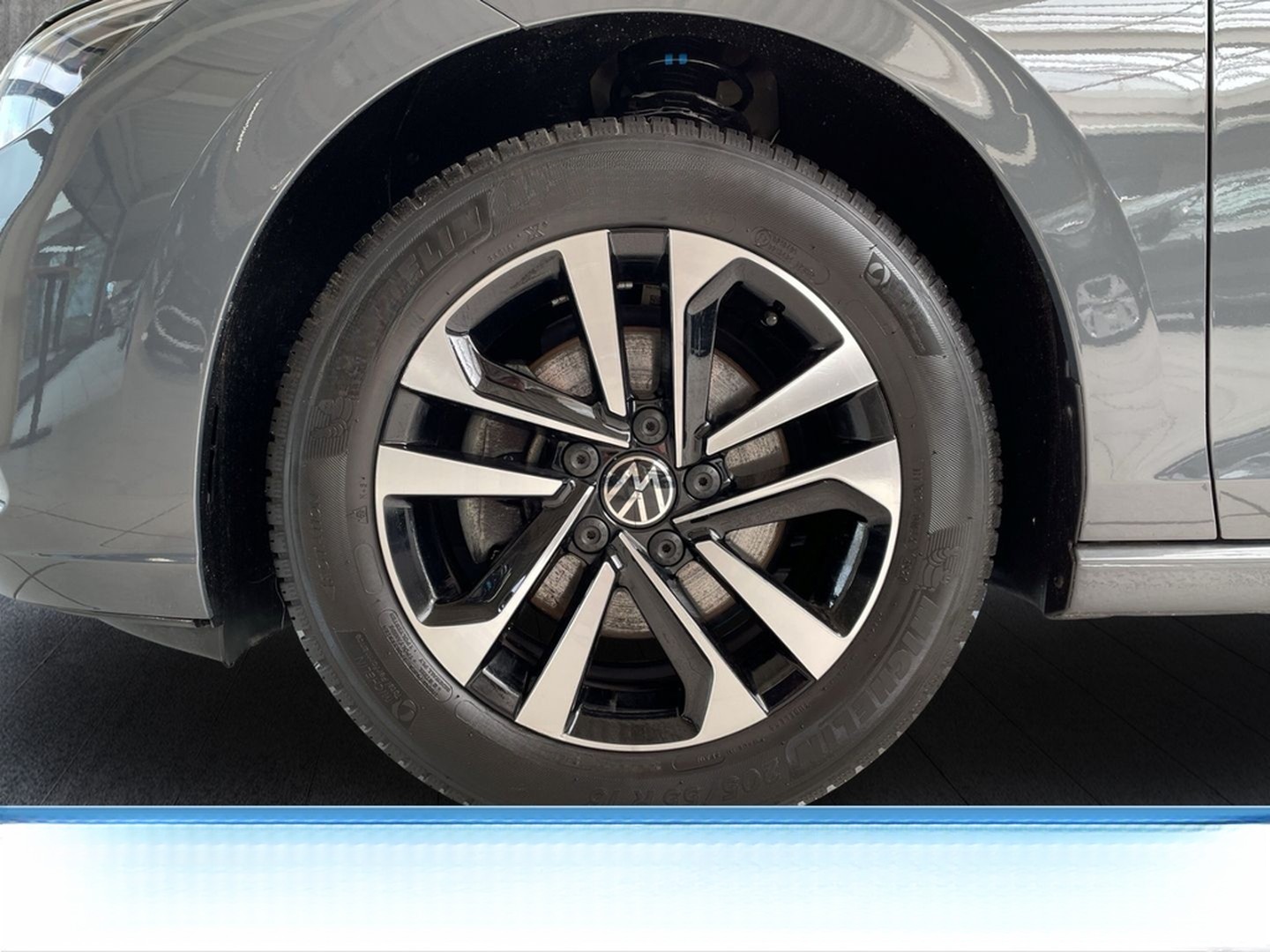 Volkswagen Golf VIII 1.5TSI United StdHZ ACC LED GJR foto 11