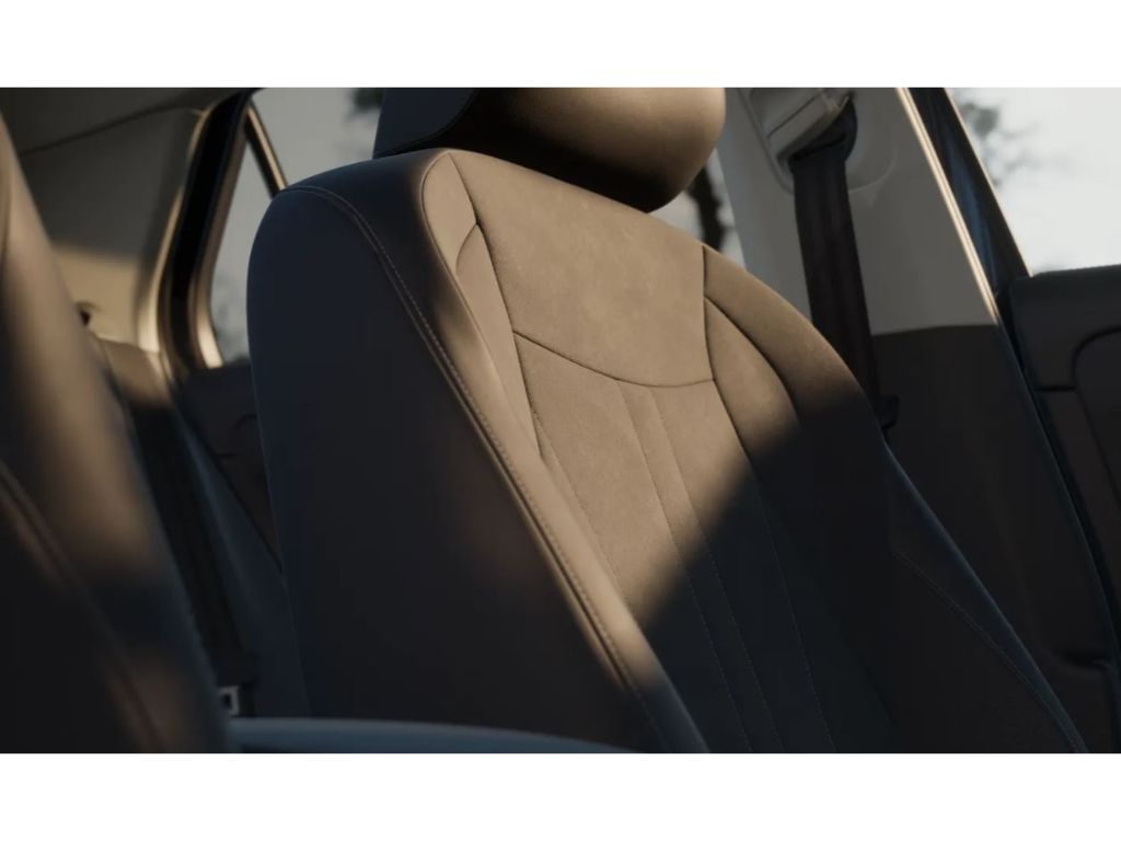 Volkswagen T-Roc Style 1.5l eTSI DSG Navi  Klimaautom Verke foto 13