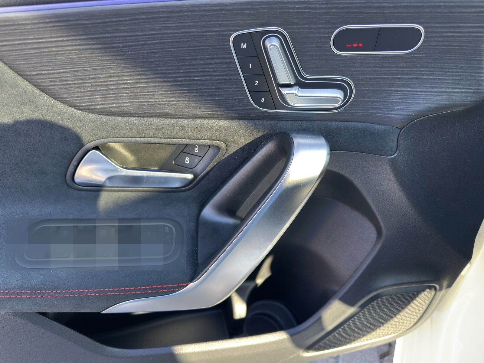 Mercedes-Benz A 200 d AMG+PANO+DISTRO+STANDHZ+MEMORY+AHK+MLED foto 17