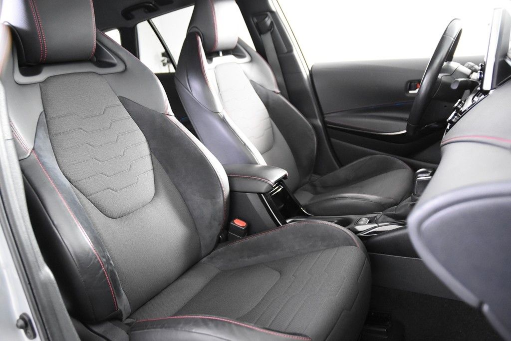 Toyota Corolla 1,8 Hybrid Touring *1.Hand*T-Leder*Navi* foto 3
