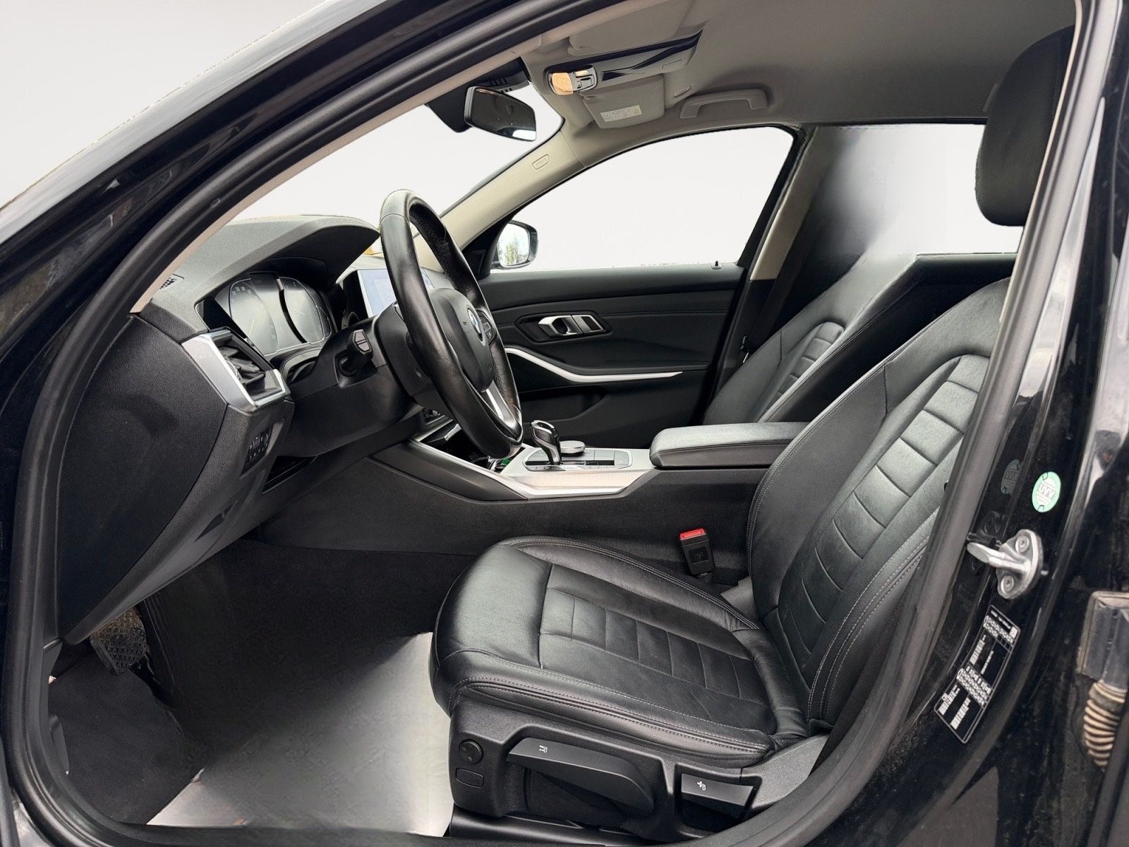 BMW 320 3 Touring 320 d Advantage Navi Kamera LED foto 7