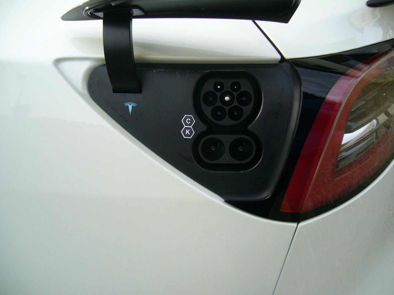 Tesla Model 3 Long Range AWD Allrad ACC Navi Kamera foto 9