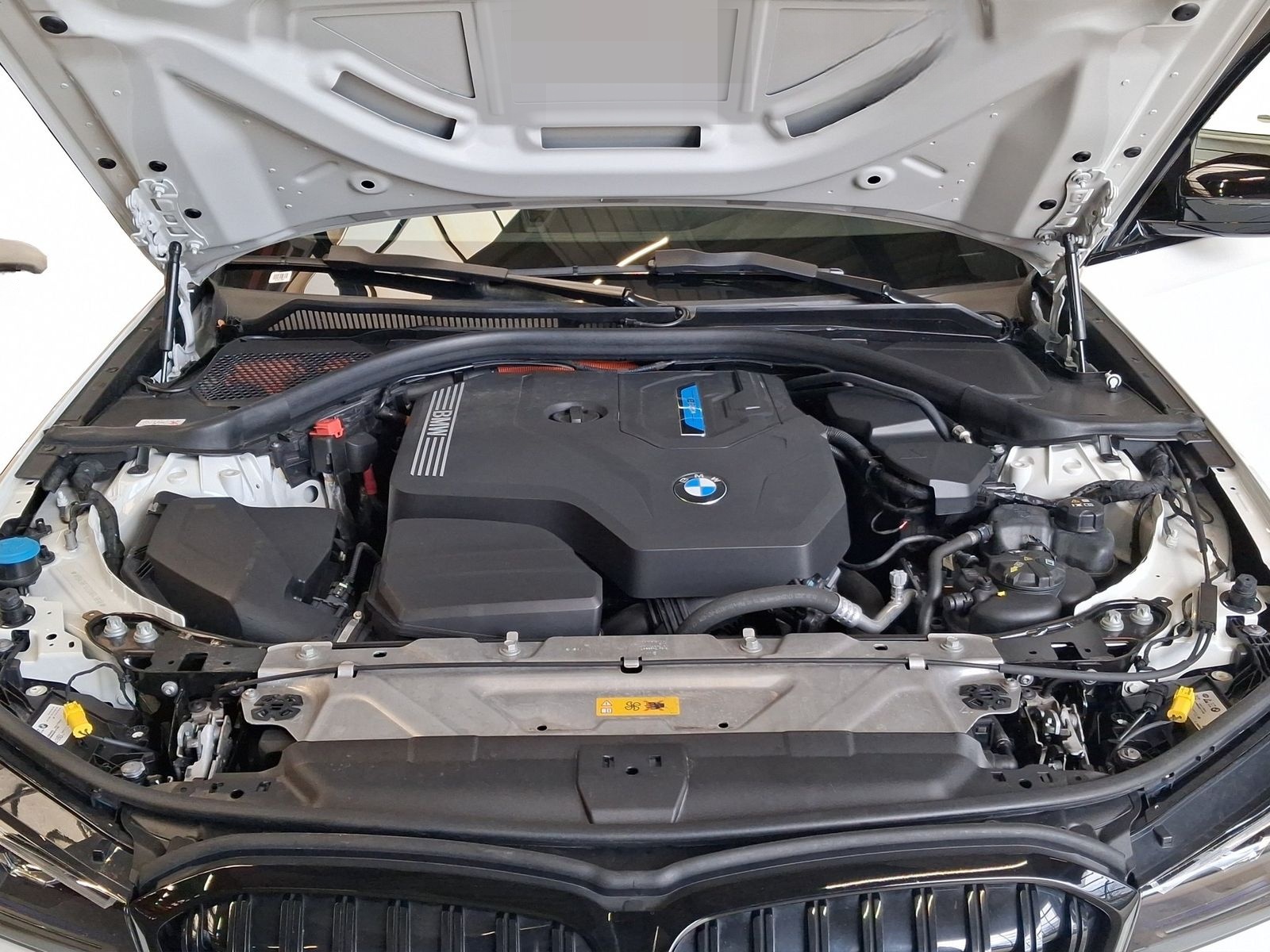 BMW 330e xDrive Lim M Sportpaket Driv/ParkAs HiFi foto 12