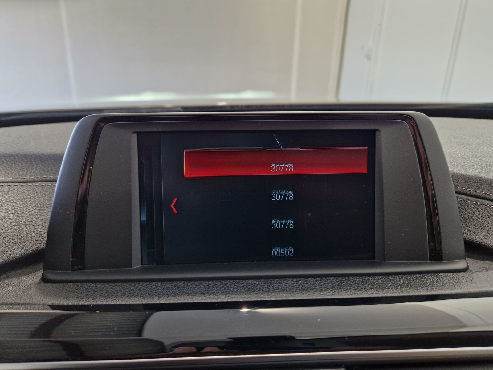 BMW 330 i xDrive Tour. Sport Line, 19 Zoll, AHK  foto 21