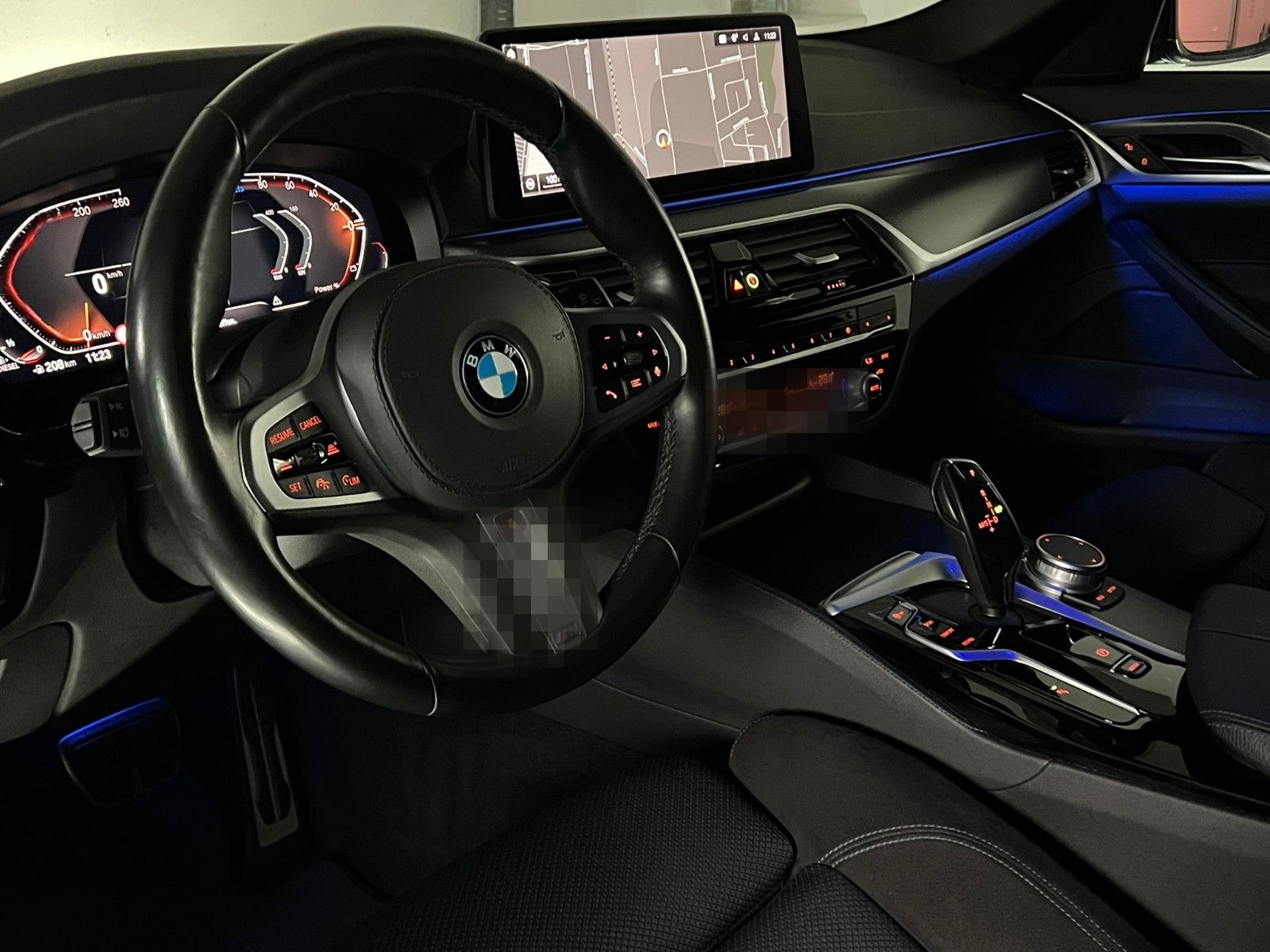 BMW 520 d xDrive M SPORT/STHZ/LED/ACC/AHK/AMBIENTE foto 17
