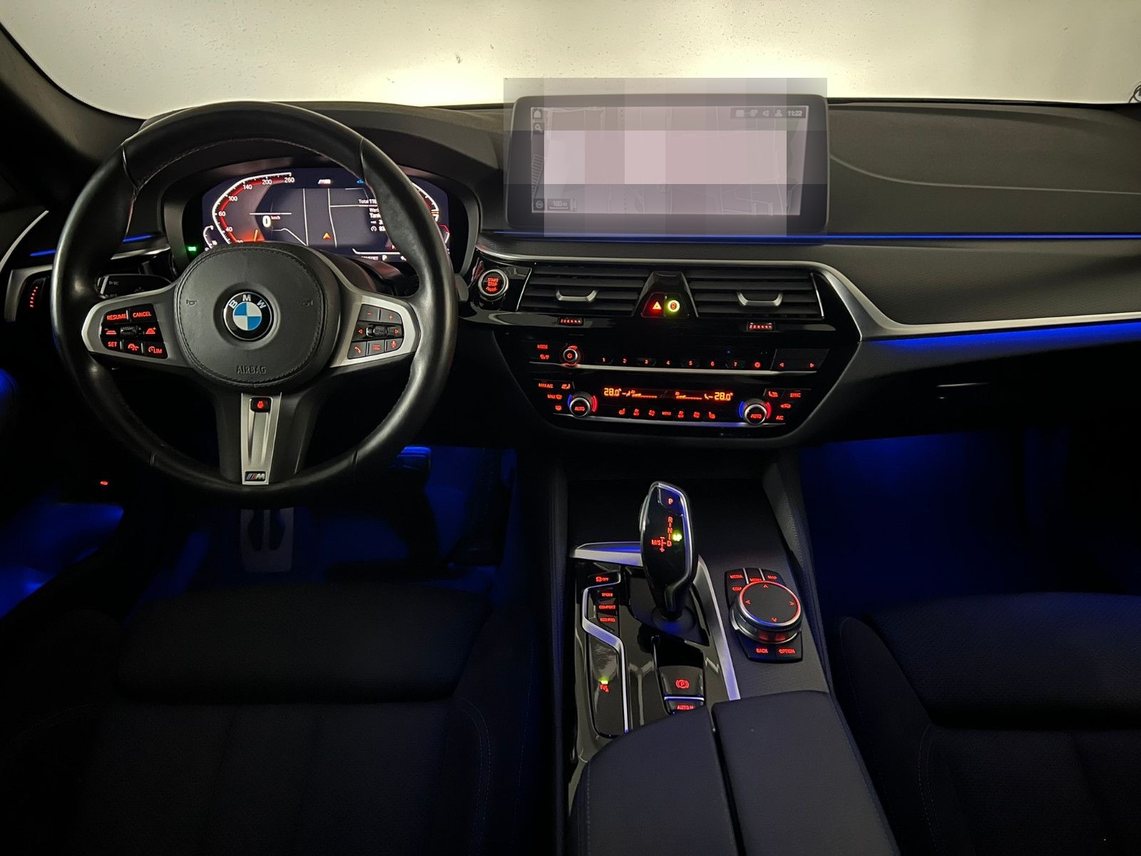 BMW 520 d xDrive M SPORT/STHZ/LED/ACC/AHK/AMBIENTE foto 18