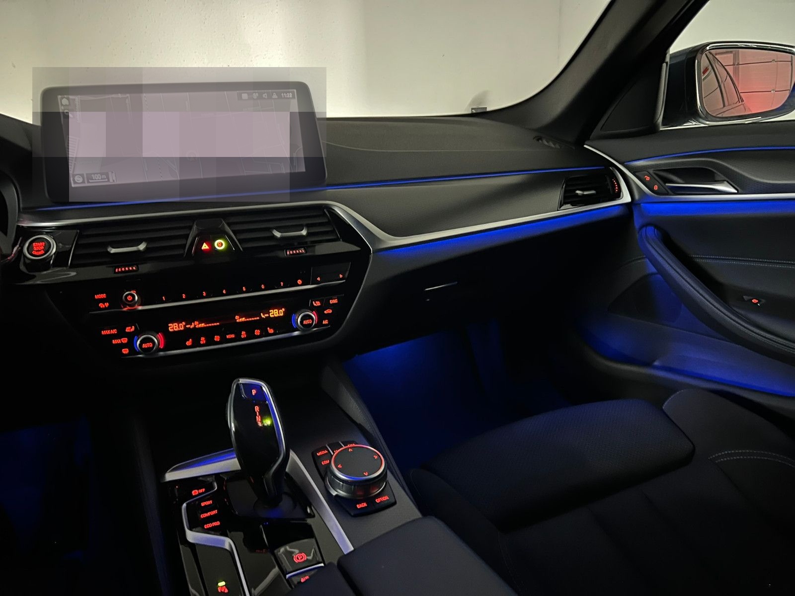 BMW 520 d xDrive M SPORT/STHZ/LED/ACC/AHK/AMBIENTE foto 20