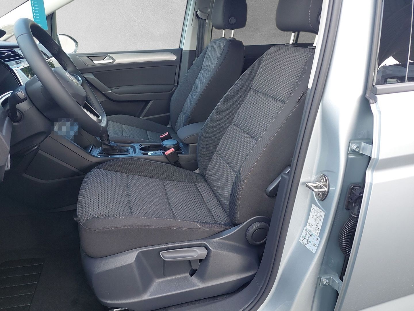 Volkswagen Touran 1.5 TSI R-Line AHK-el. klappb. Navi Digit foto 13